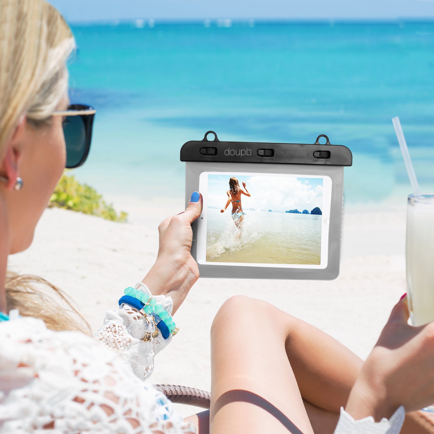 Waterproof Phone Case 220x160mm for 7/8 Inch Tablets - Compatible with iPad Mini & Samsung Galaxy Tab 7/8 Inch | Touchscreen Function | Water Resistant Protective Cover | Perfect for Beach, Pool & Outdoor Activities | White