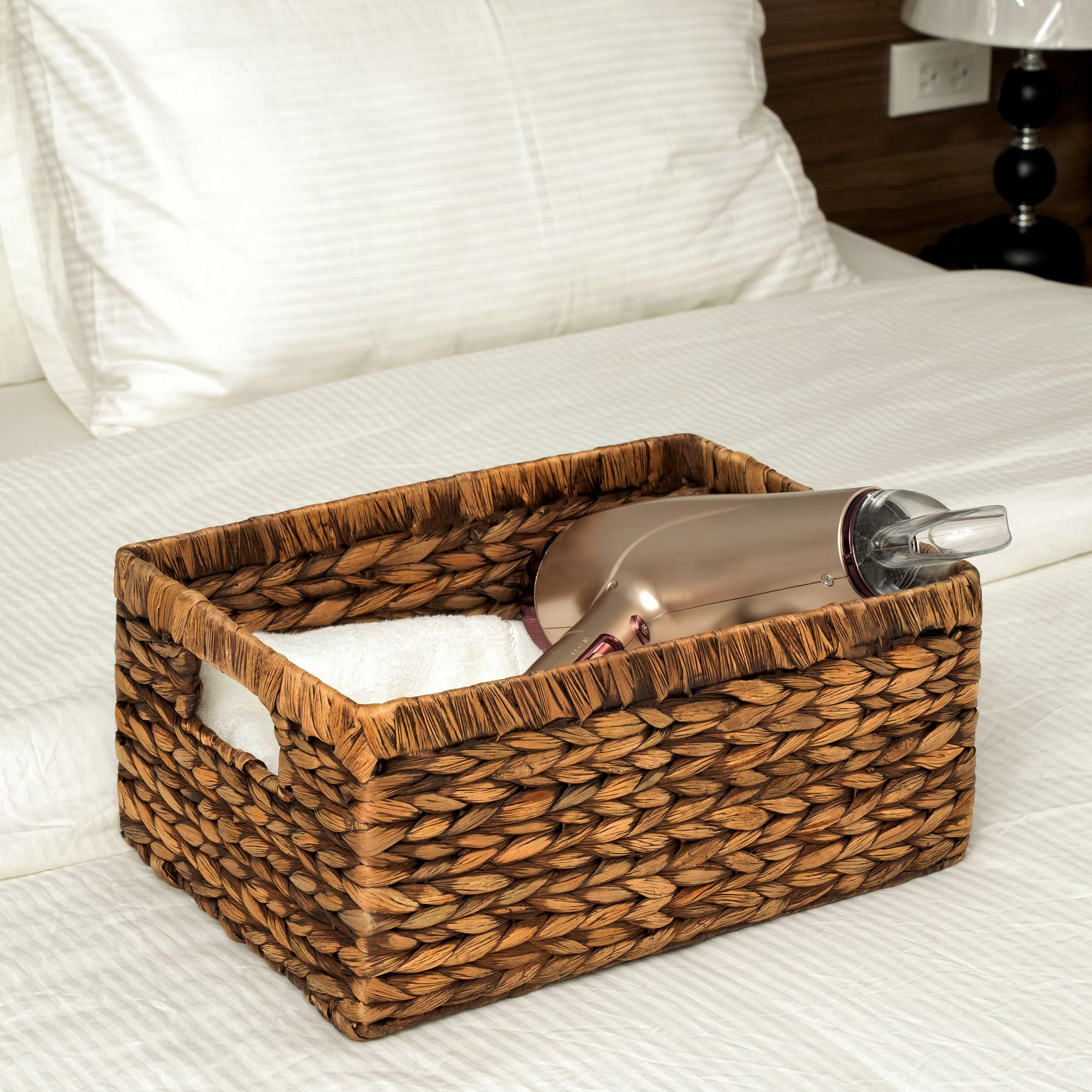 CENBOSS Large Brown Wicker Baskets - 1PC Rattan Storage Baskets for Shelves, Woven Seagrass Organizer | Perfect for Home Decor, Bathroom Storage & Laundry Organization