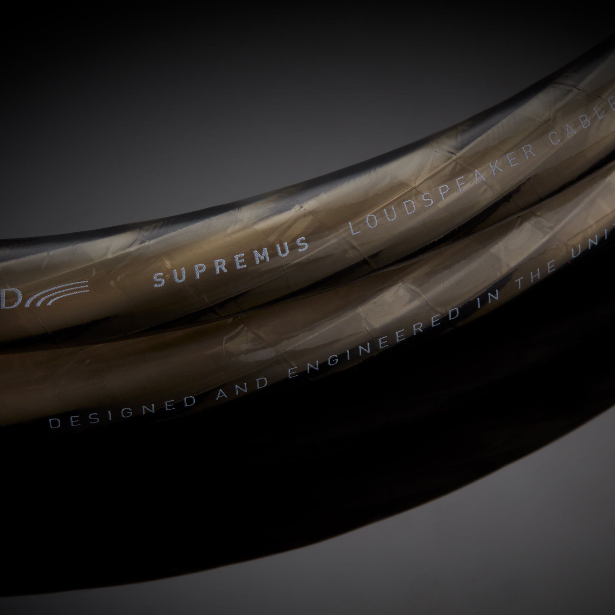 Premium QED Supremus Zr Speaker Cable - Banana Plug Pair for High-End Audio Systems - Perfect for Home Theater & Studio Setup