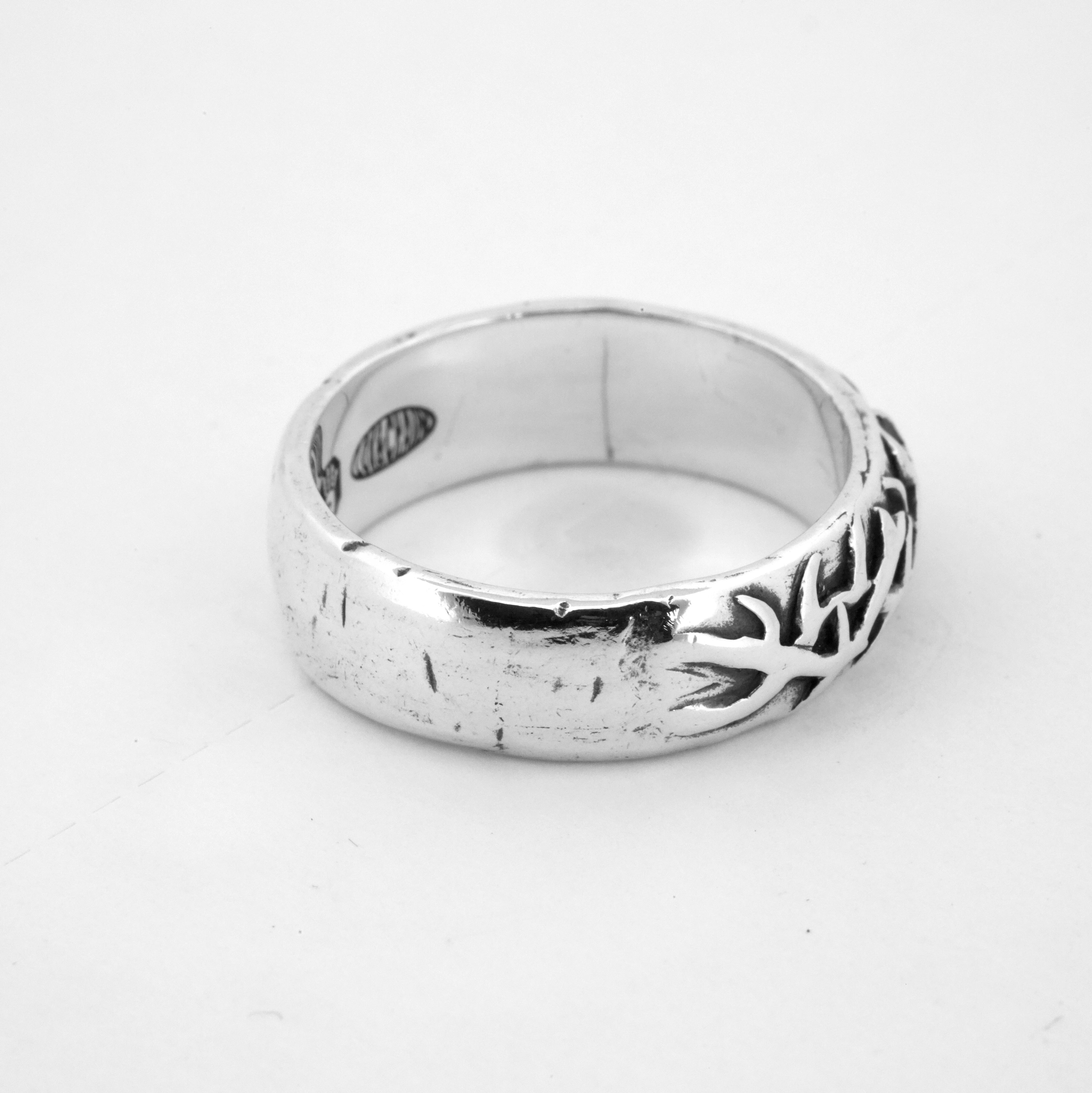 Gothic Ring for Women - Vintage Silver Gothic Jewelry with Dark Aesthetic - Perfect for Halloween, Gothic Fashion & Alternative Style Lovers