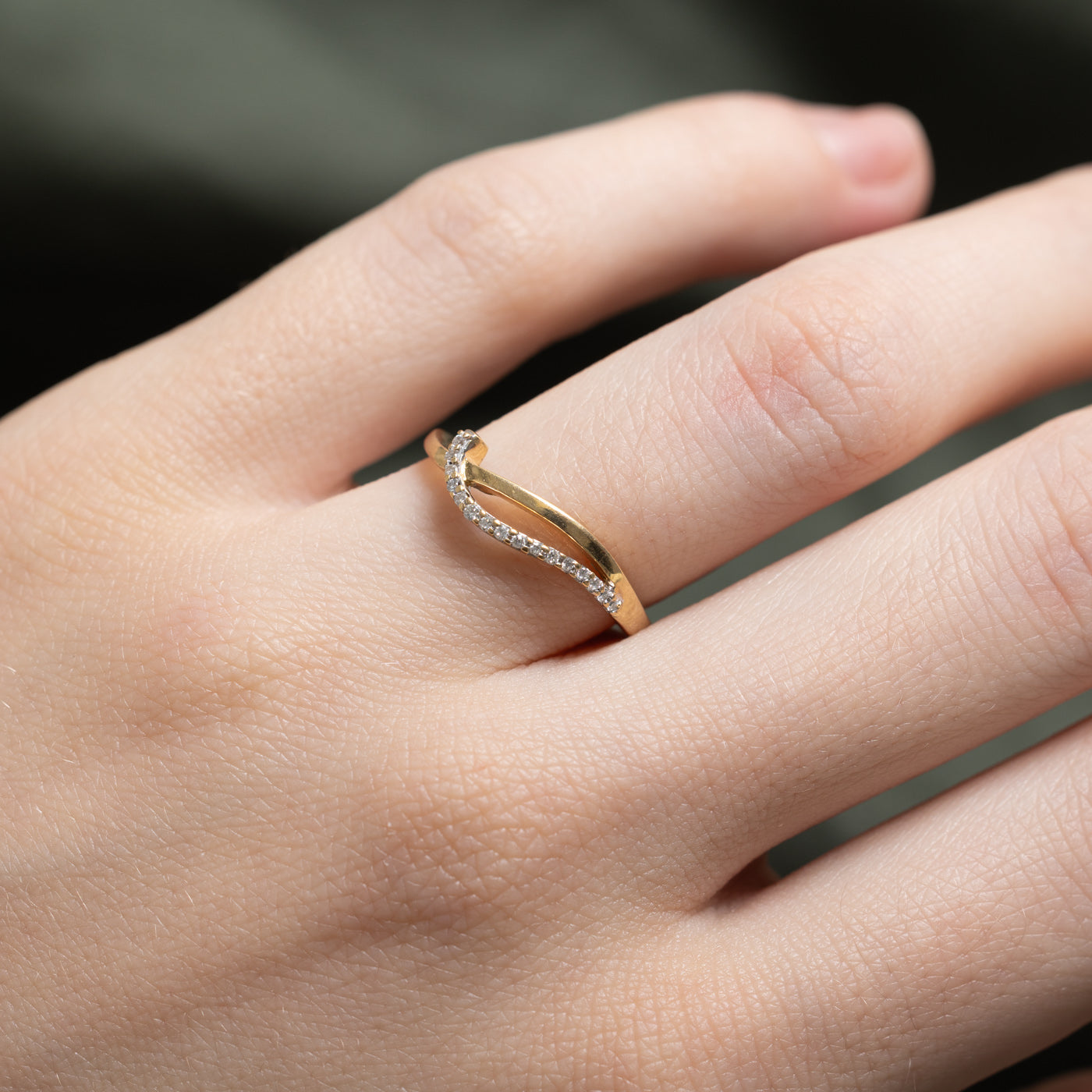 18K Gold Semi Eternity Diamond Crossover Ring - 0.02ctw, Size 5.75 - Elegant Bridal Jewelry & Anniversary Gift for Women