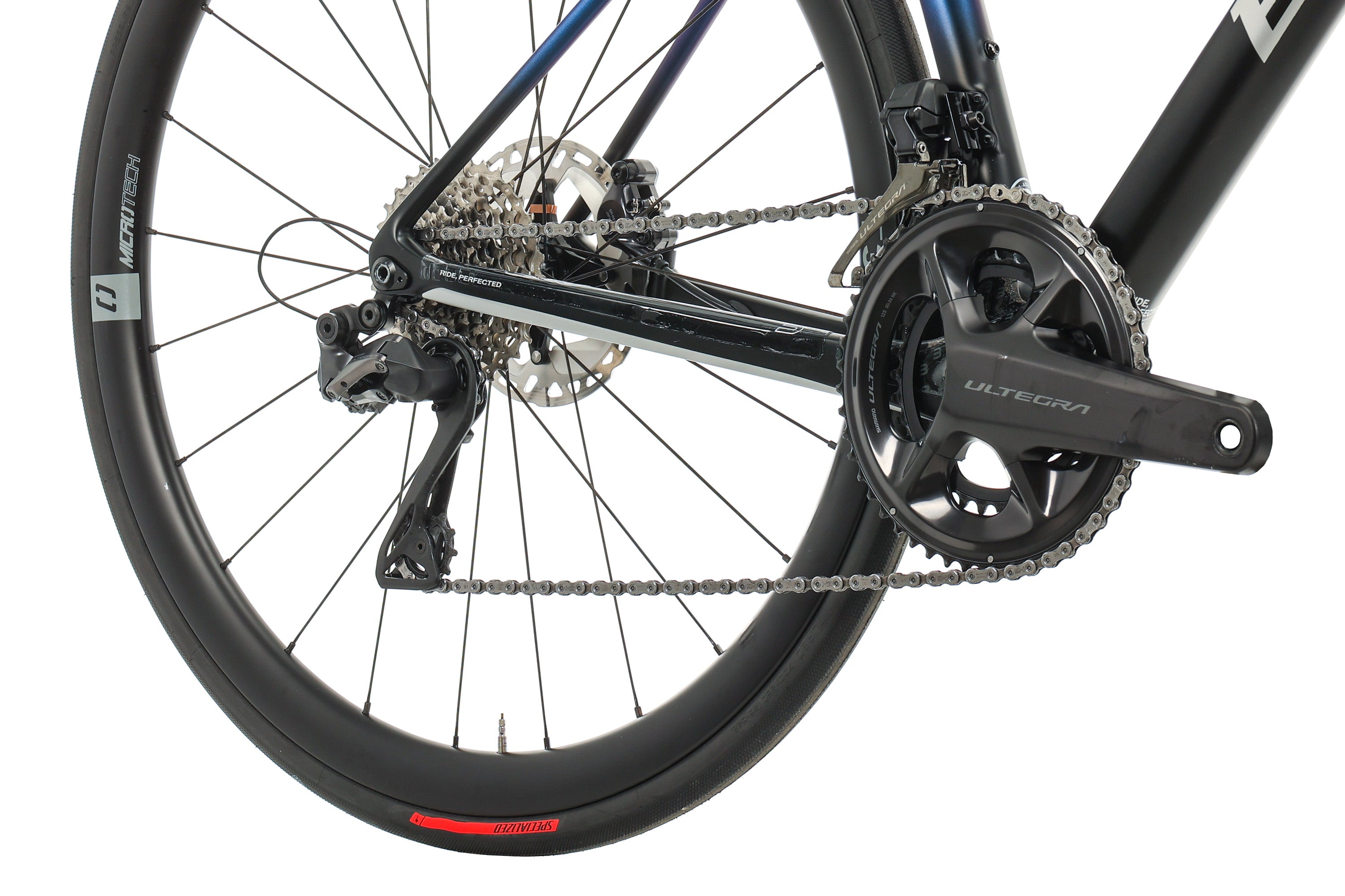 Basso Astra Ultegra Di2 Road Bike 2024 - 51cm Carbon Frame, Shimano Electronic Shifting - Perfect for Racing, Endurance & Long-Distance Cycling