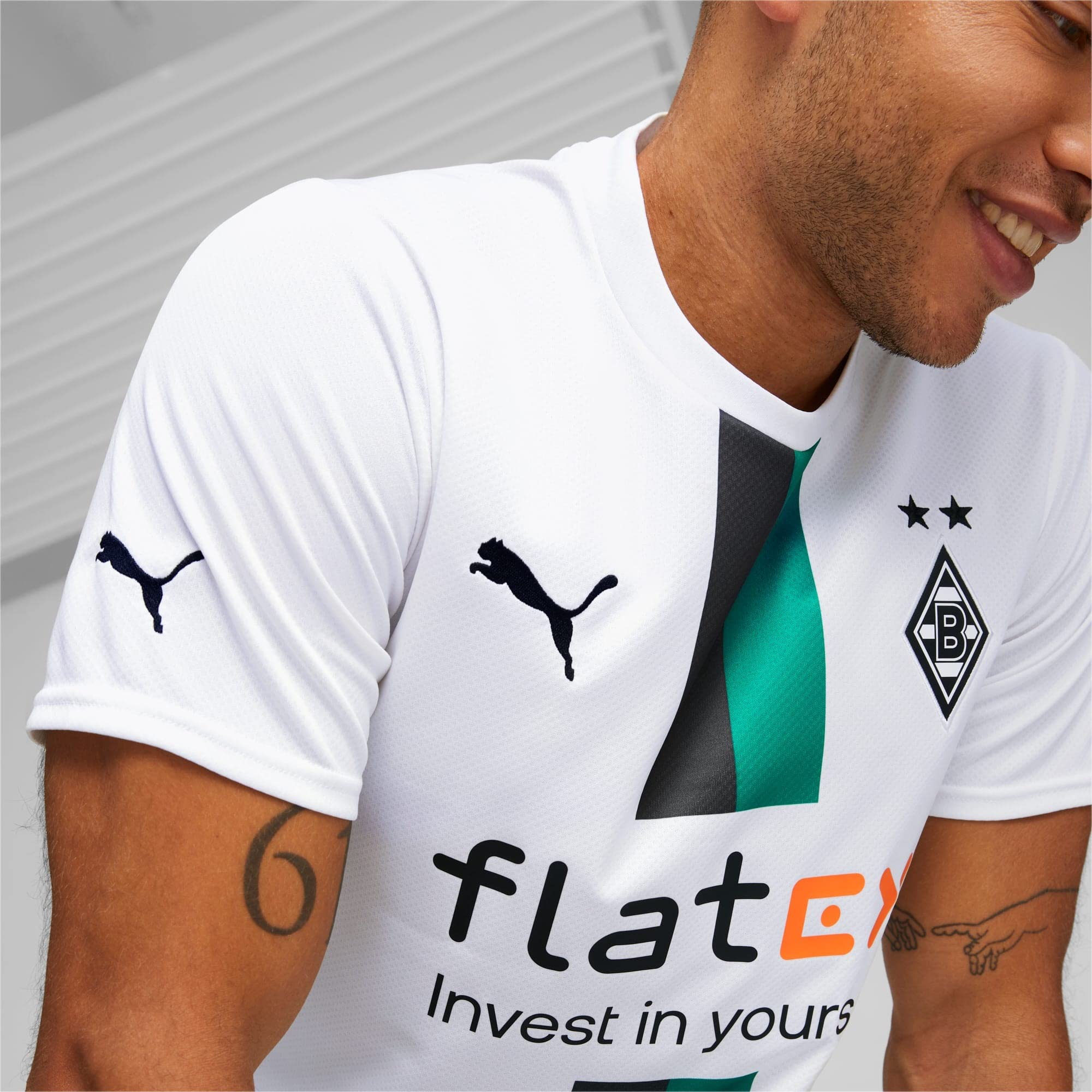 PUMA Borussia Monchengladbach 2022/23 Home Jersey - XL | Authentic Football Soccer Jersey for Men | Perfect for Matchdays, Fan Events & Sports Enthusiasts