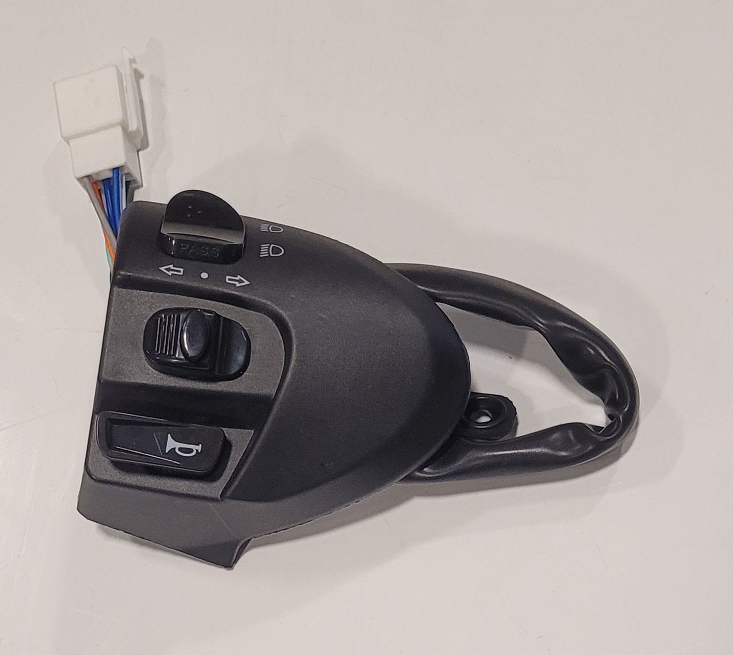 Right Side Multifunction Switch for Car/Truck - Turn Signal, Headlight & Wiper Control - Perfect for Highway Driving & Nighttime Safety
