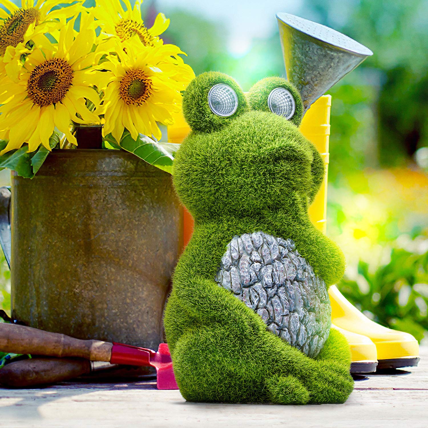 Solar Powered Garden Frog Statue with Light Up Eyes - Large Whimsical Outdoor Decor for Patio, Lawn & Garden - Weather Resistant Frog Sculpture for Nighttime Ambience