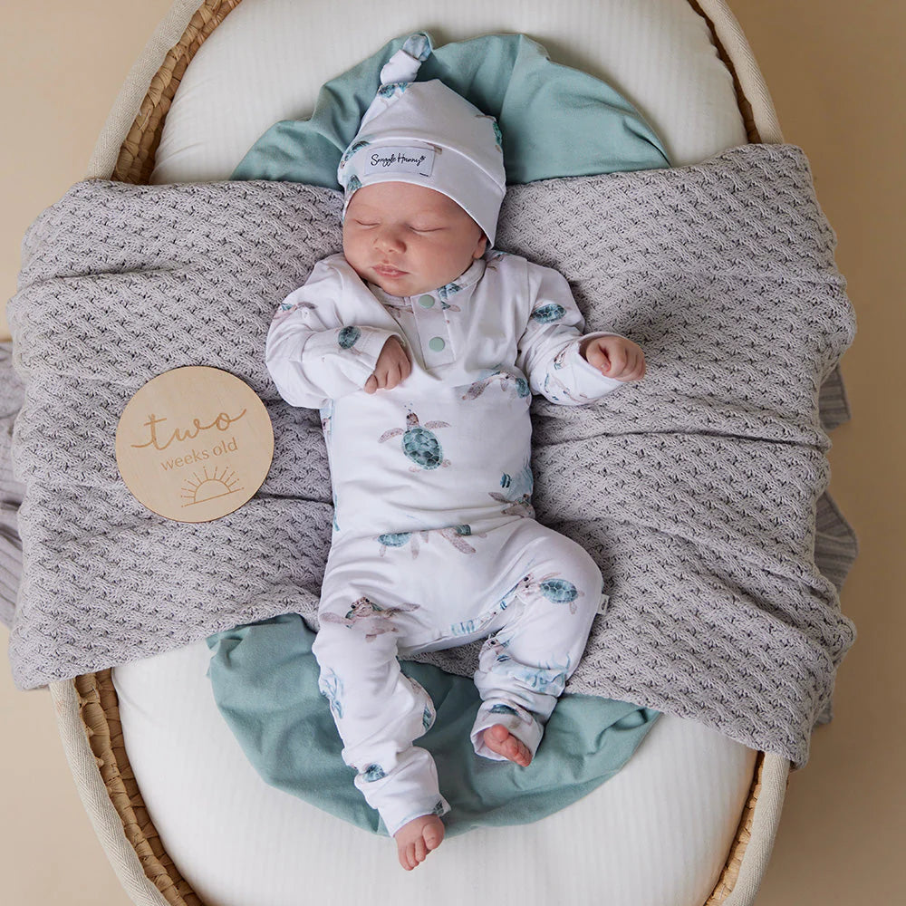 Organic Baby Grow Suit - Snuggle Hunny Soft Cotton Turtle Print Bodysuit for Newborns & Infants | Perfect for Playtime, Naptime & Photo Shoots