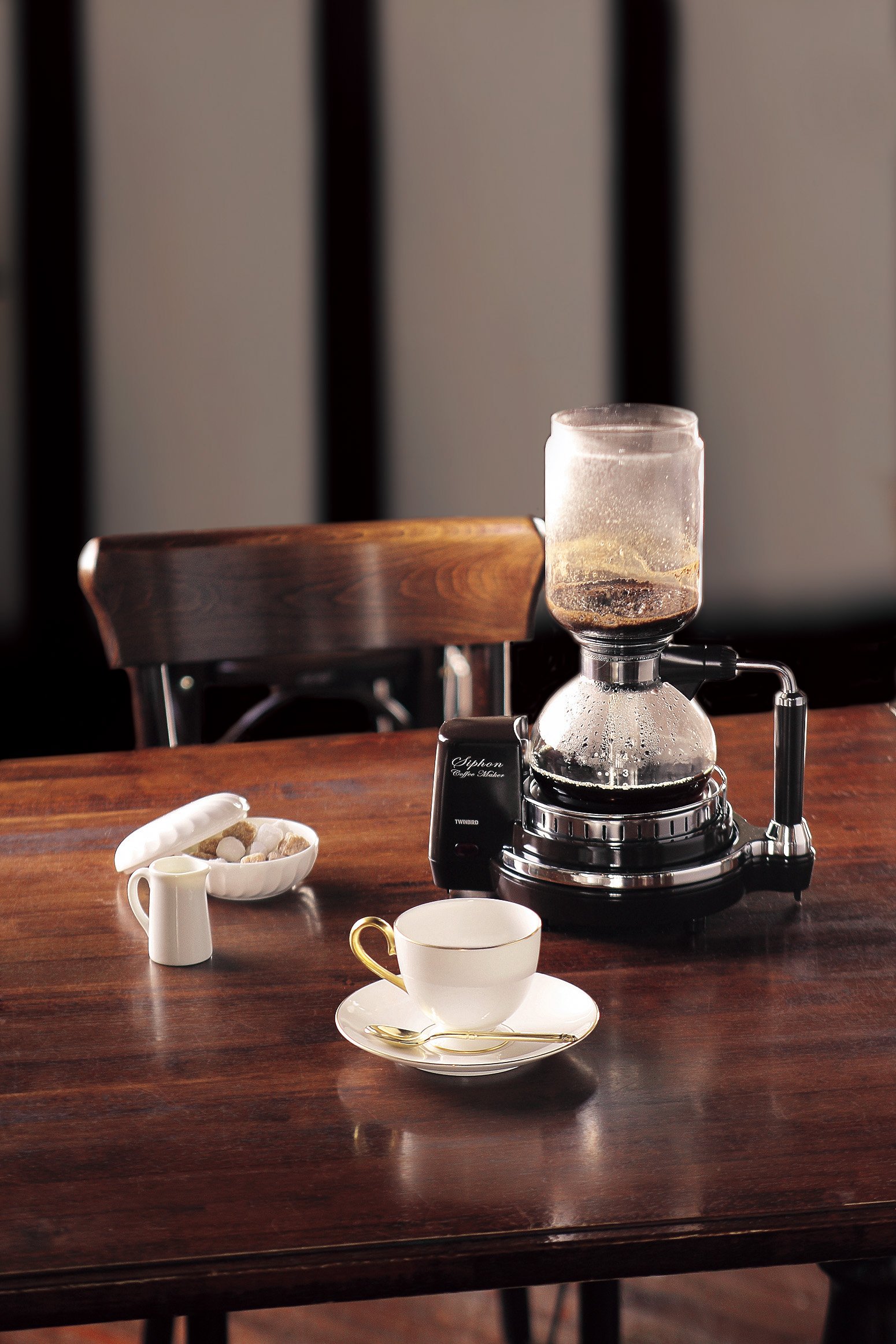 Twinbird CM-D853BR Siphon Coffee Maker - Dark Brown | Vintage Style Stovetop Brewer for Home, Office & Cafe | Perfect for Pour Over & Specialty Coffee Lovers