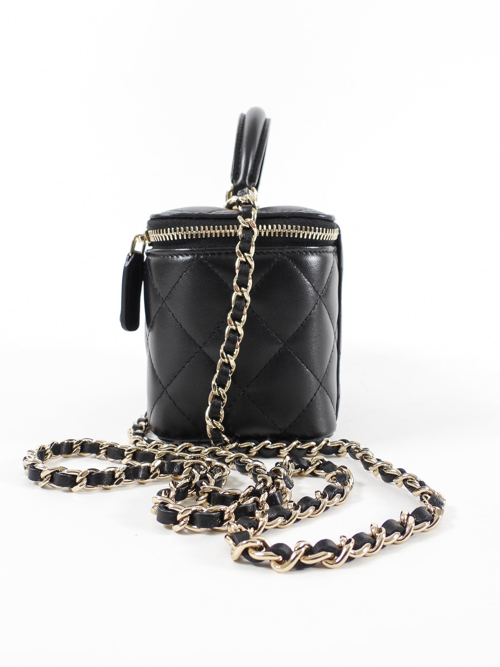 Chanel 21S Black Lambskin Classic Vanity Bag with Chain - Luxury Crossbody Purse for Women, Perfect for Evening Parties & Date Nights