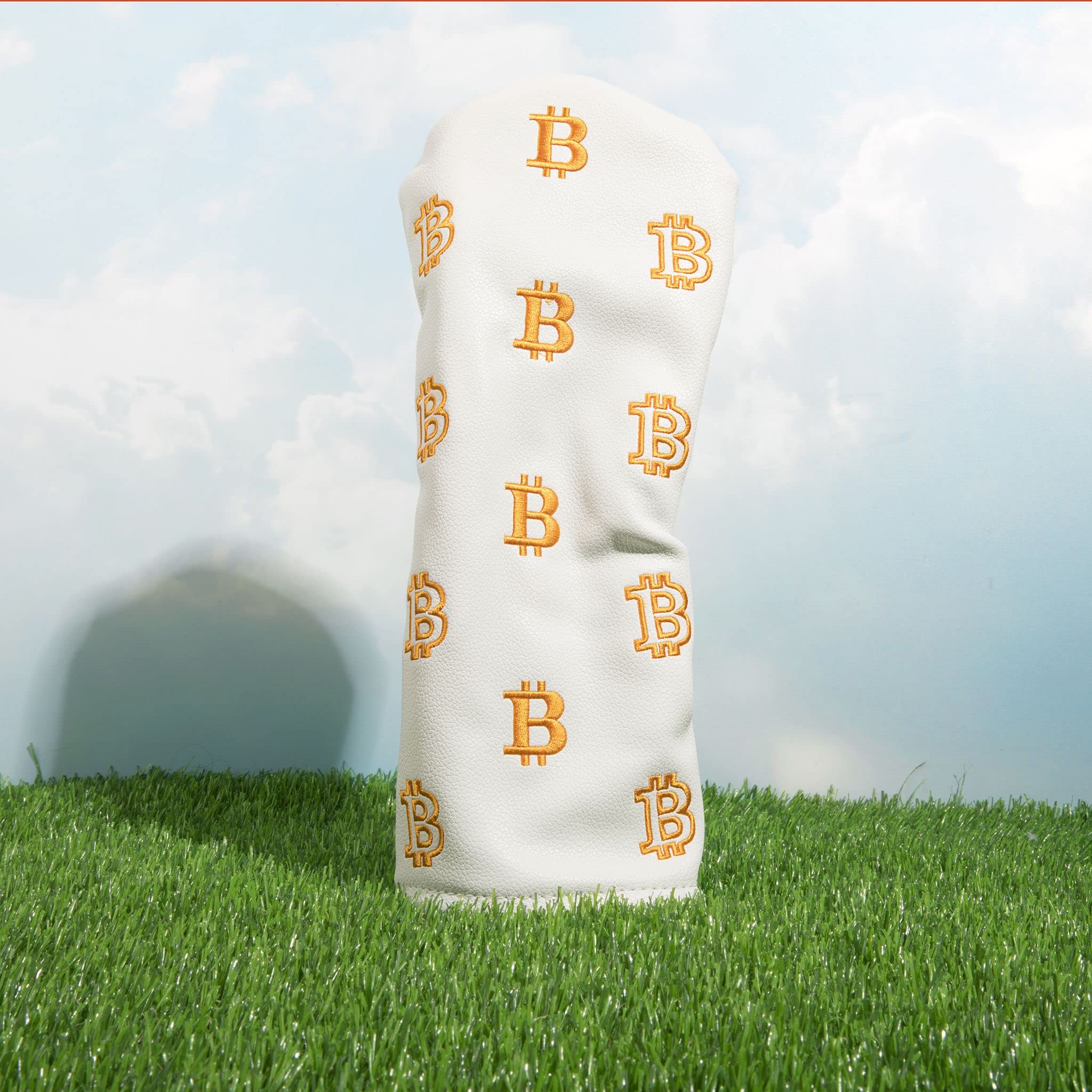 Bitcoin Golf Driver Headcover - Premium Leather Golf Club Covers for Men & Women - HODL 21 Head Cover Golf Accessories (White) - Perfect for Crypto Enthusiasts & Golf Lovers on the Course