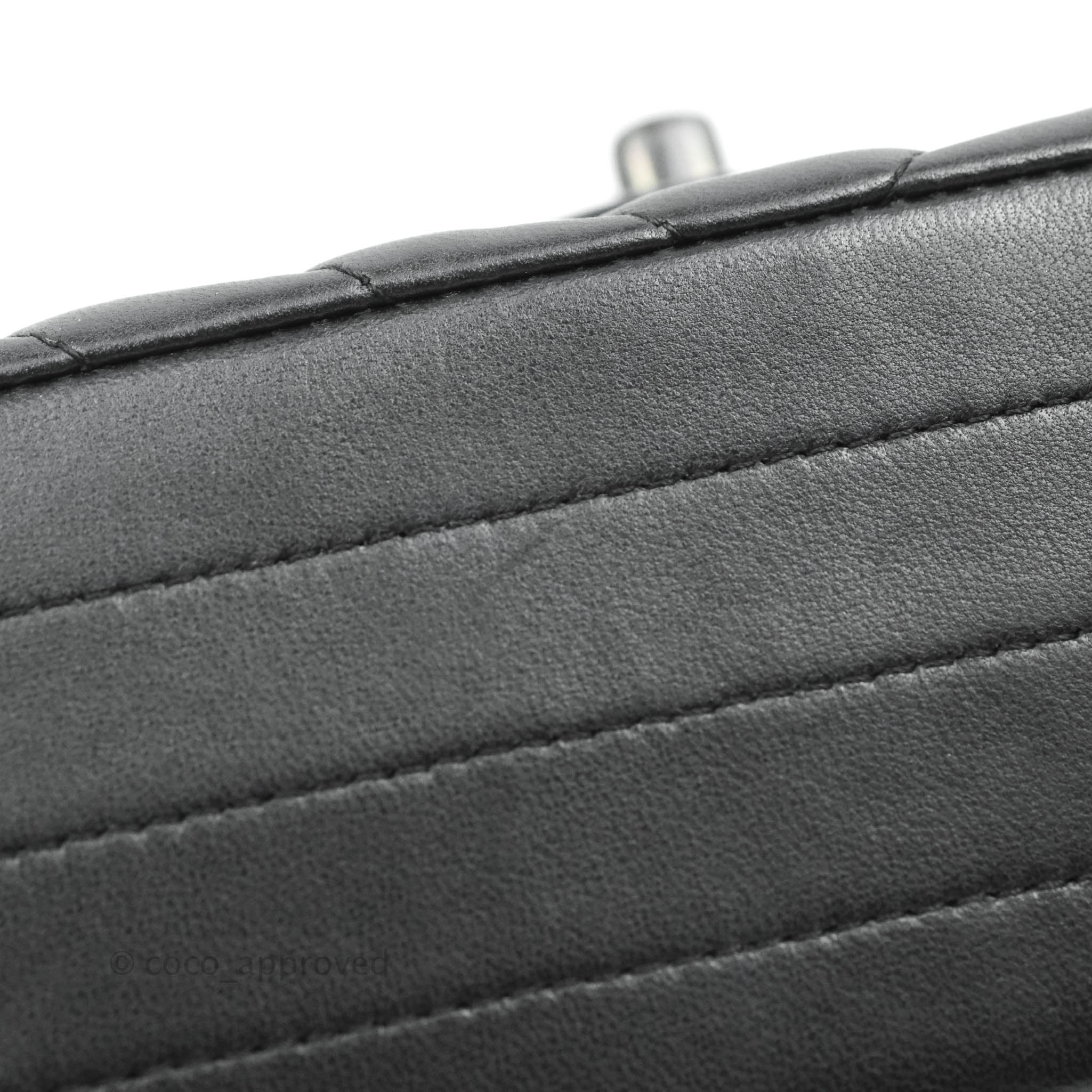 Chanel Classic Chevron M/L Medium Double Flap So Black Lambskin Bag - Luxury Designer Handbag for Women, Perfect for Evening Events & Special Occasions