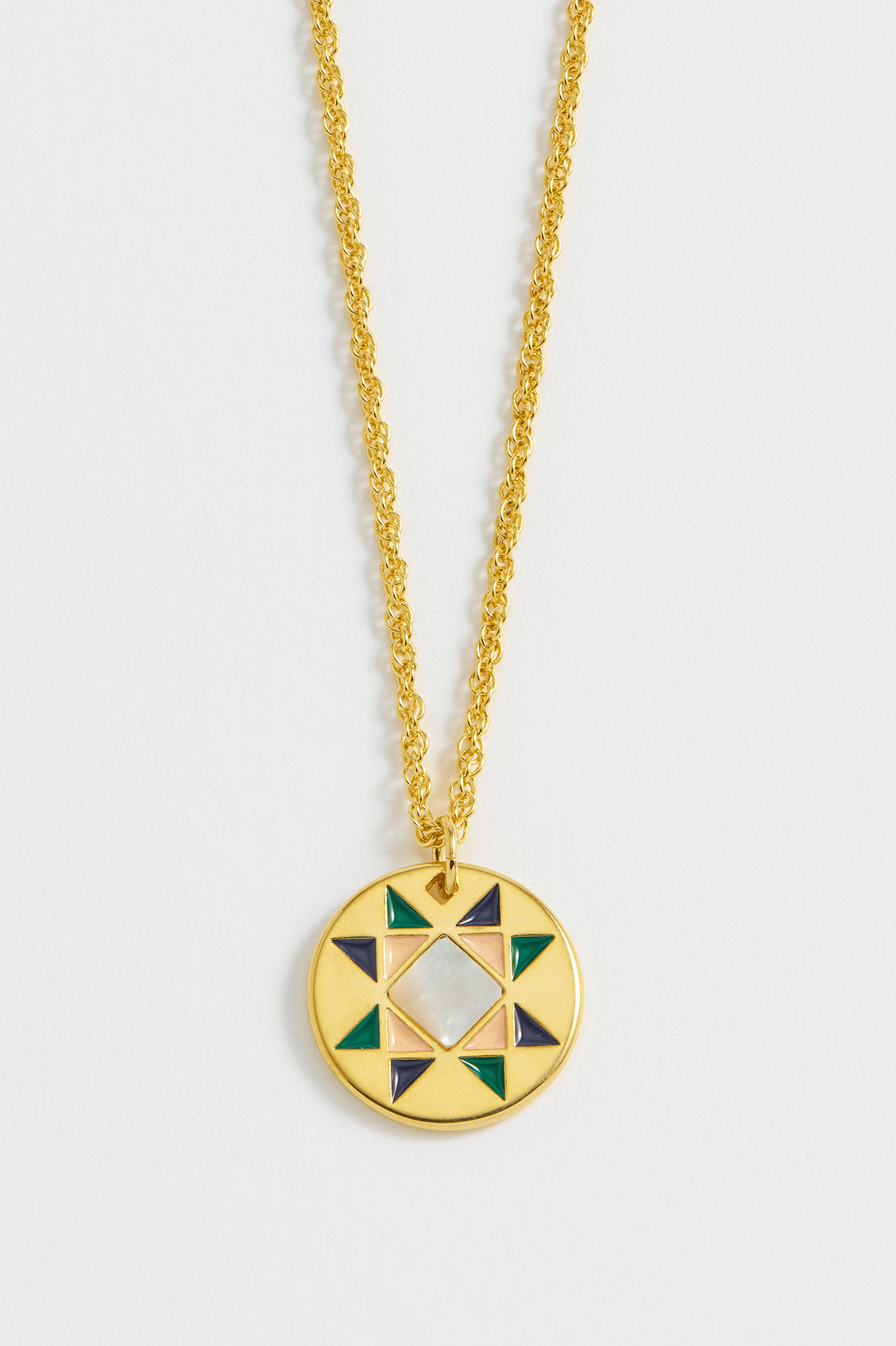 Elegant Quilted Gemstone Circle Pendant Necklace for Women - Perfect for Weddings, Parties & Everyday Jewelry