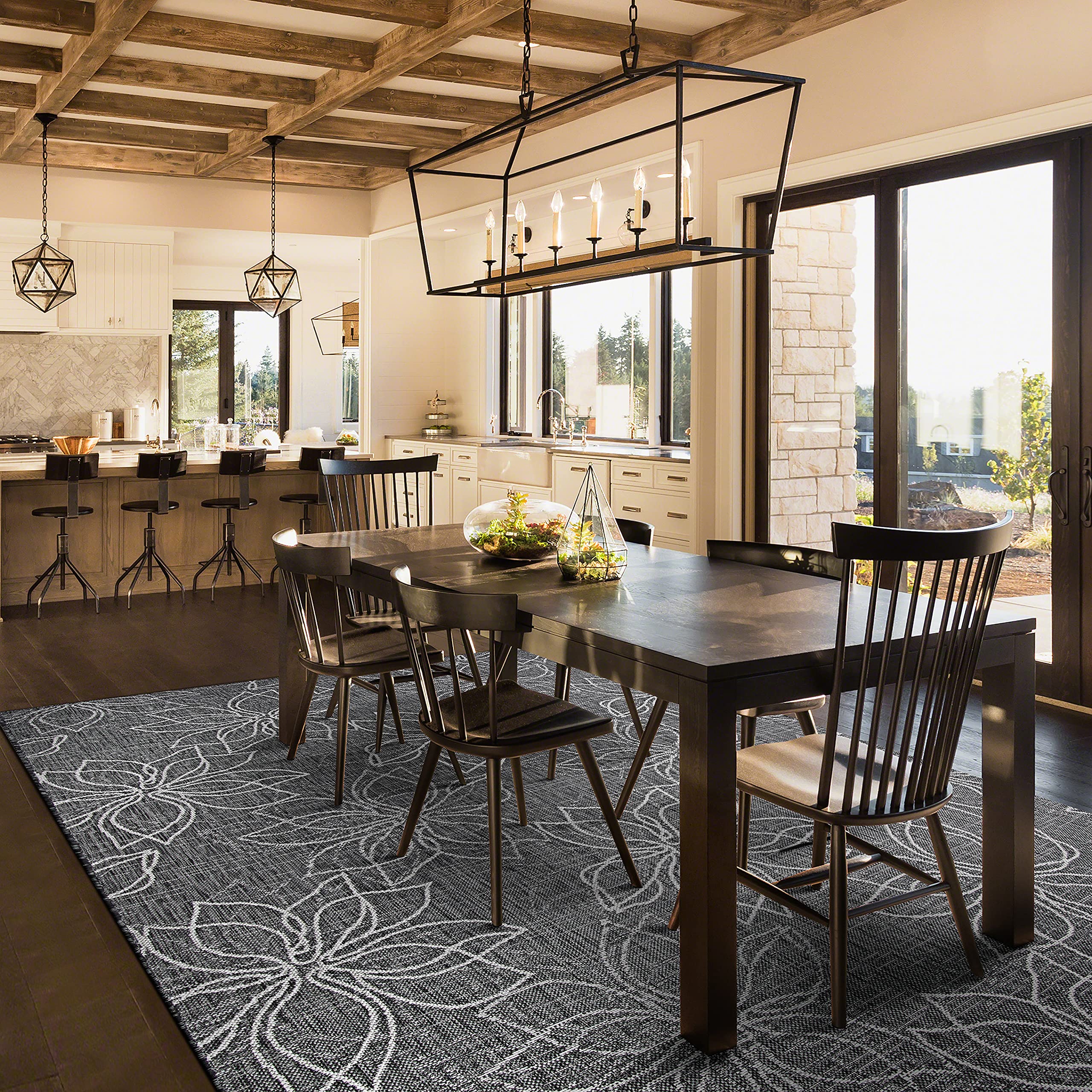 Couristan Charm Outdoor Area Rug - Botanical 6'6