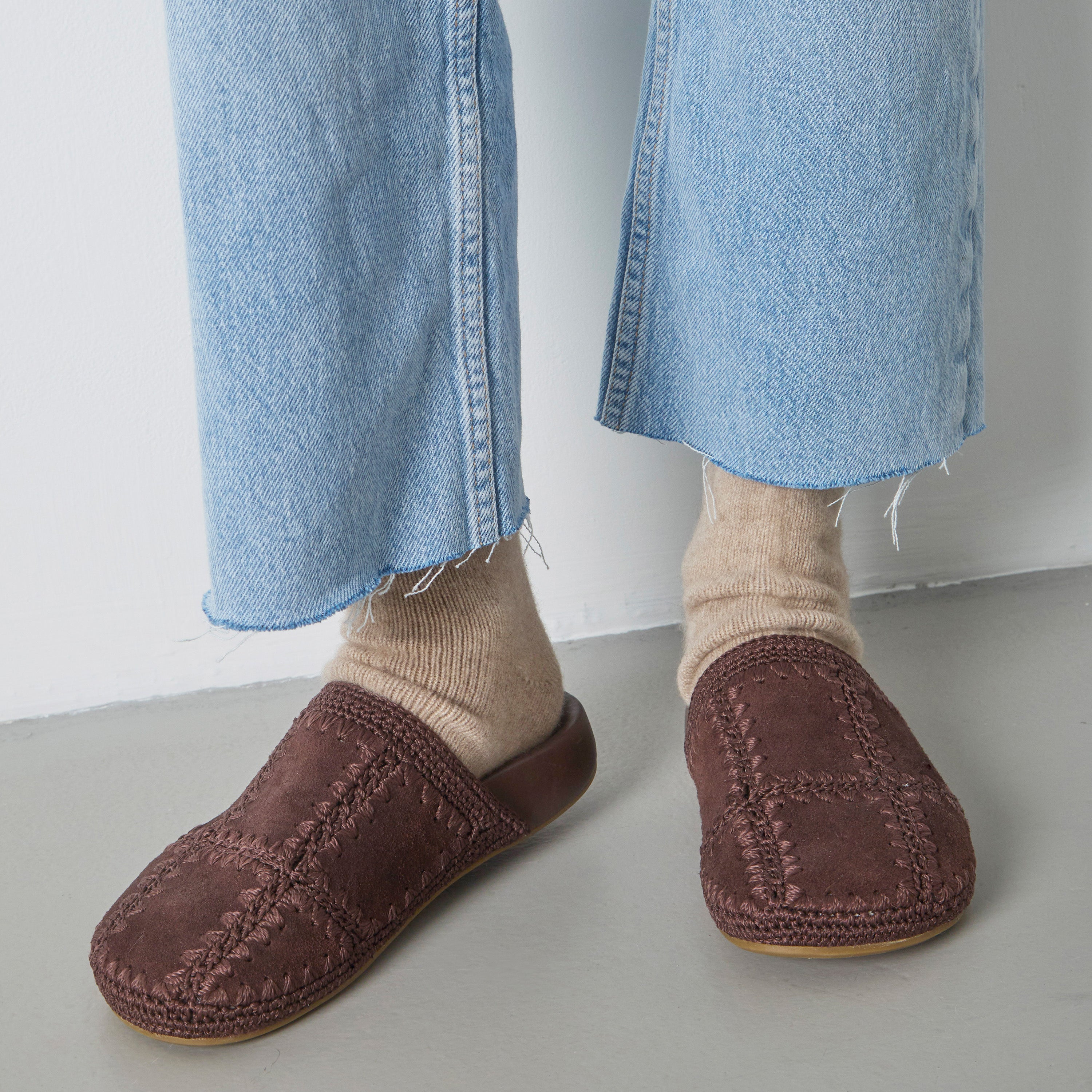 Bolinas Crochet Clogs for Women - Comfortable Handmade Summer Slide Sandals with Arch Support - Perfect for Beach, Pool, and Casual Outings