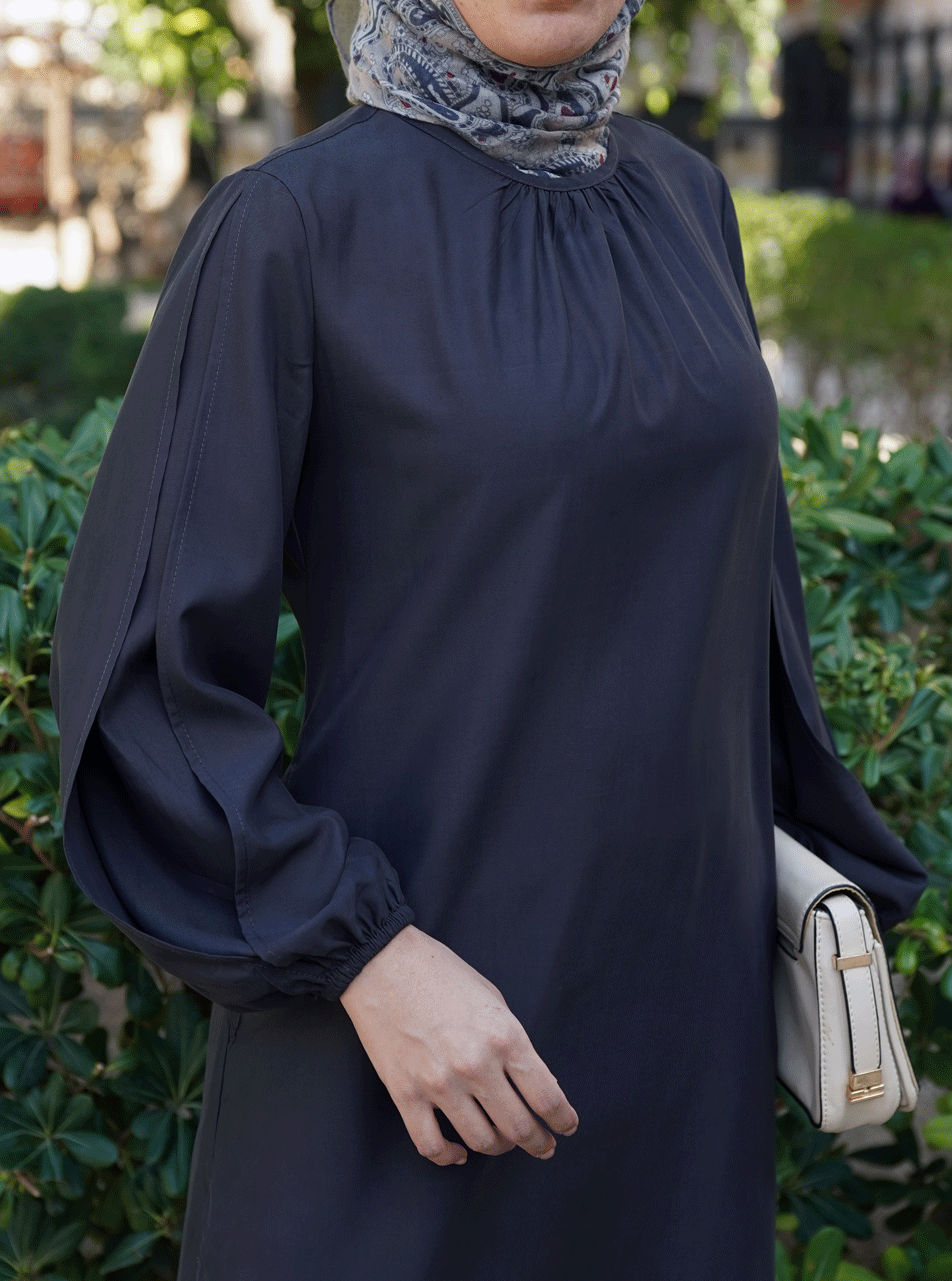 Stylish Ruman Blouse for Women - Trendy Floral Print Summer Tops - Perfect for Office, Date Night & Casual Outings
