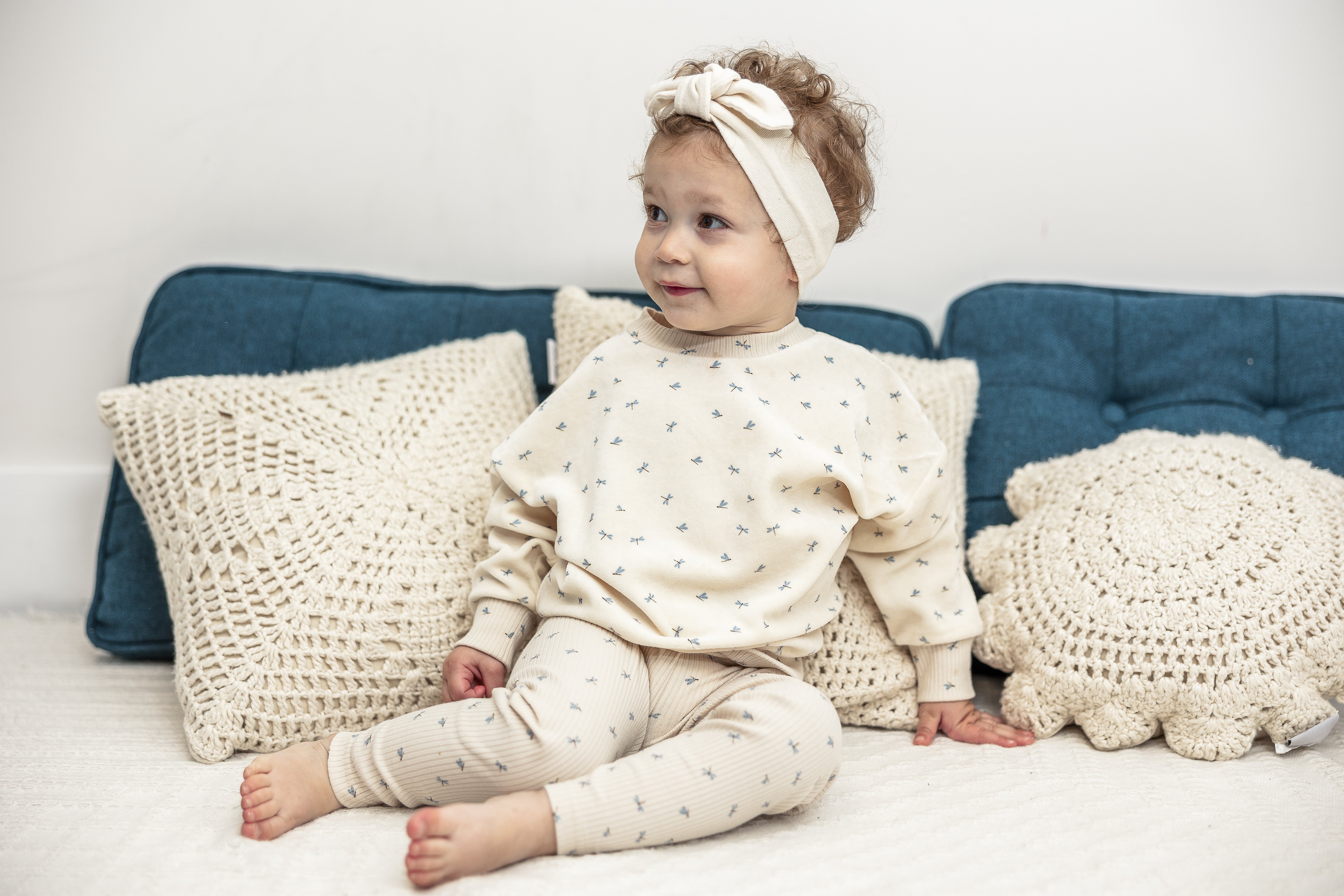 Firefly Printed Pajama Set for Women - Soft & Comfortable Sleepwear - Perfect for Nighttime Relaxation & Lounging