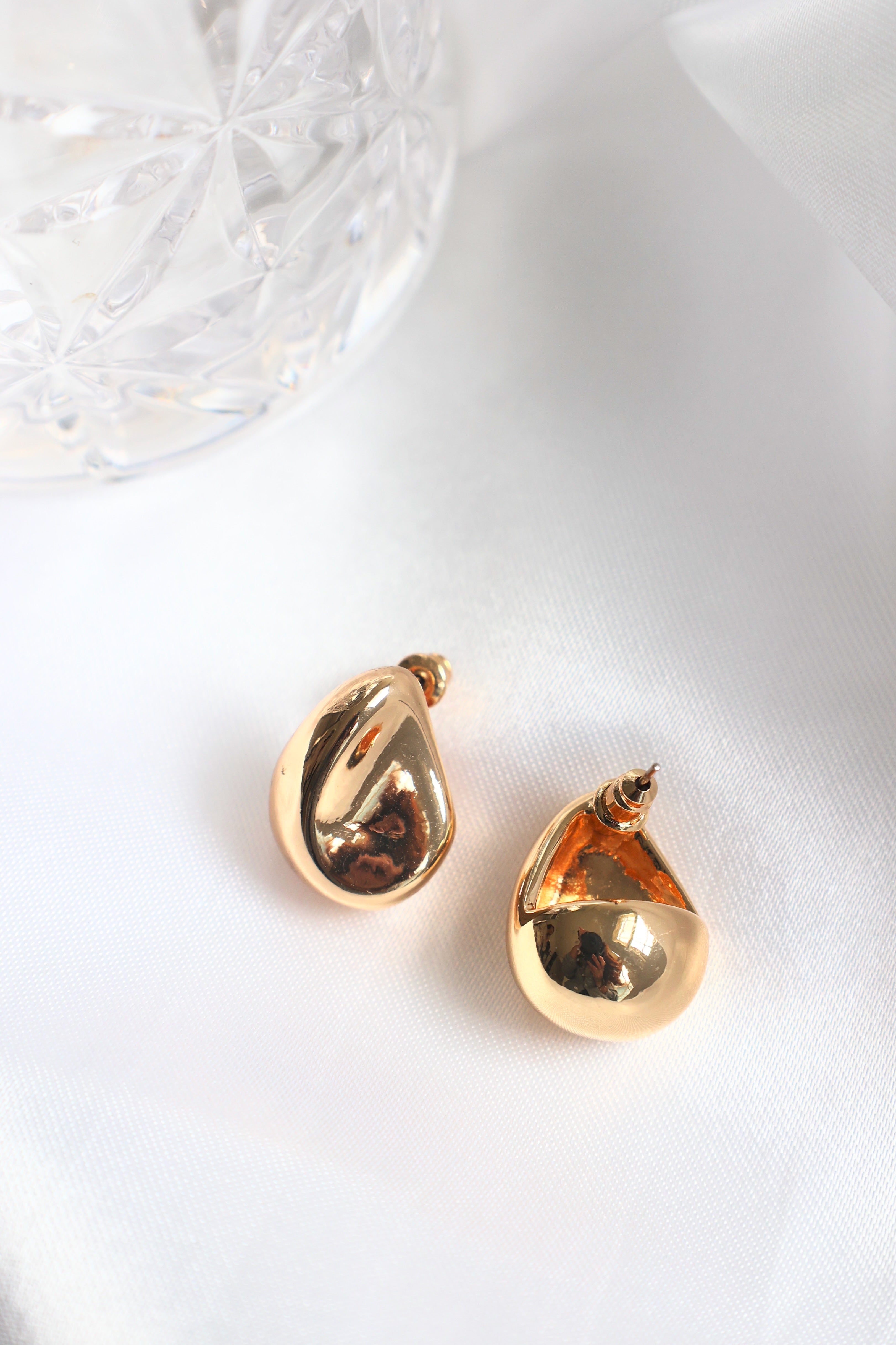 Golden Teardrop Earrings for Women - 14K Gold Plated Dangle Earrings - Elegant Drop Earrings for Party, Wedding & Evening Wear