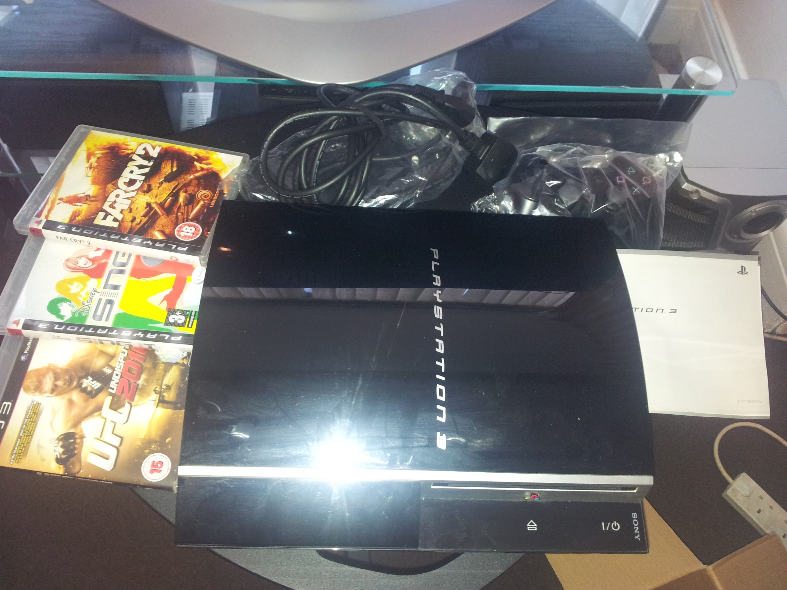 Sony PLAYSTATION 3 80GB Gaming Console - HD Video Game System with Wireless Controller for Home Entertainment & Retro Gaming