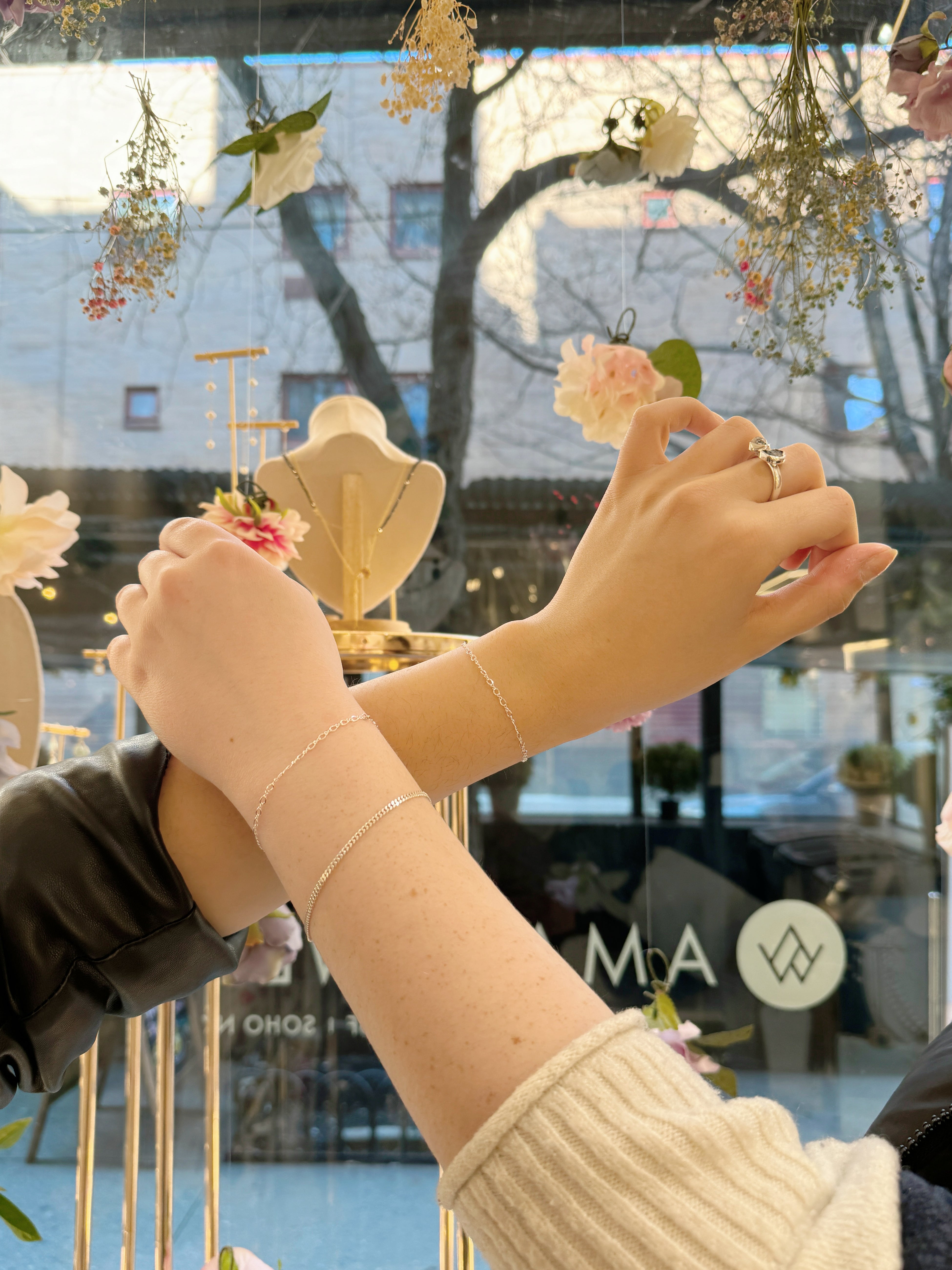 Permanent Jewelry NYC: Forever Bracelet in SoHo & Manhattan - Dainty Gold & Silver Bracelets for Everyday Wear, Special Occasions & Gifts