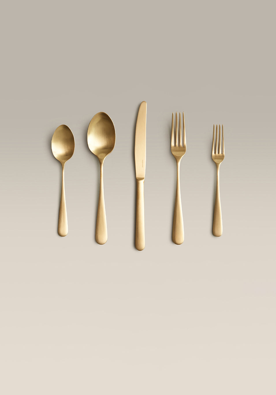 Stainless Steel Classic 4-Piece Flatware Set - Elegant Dinnerware for Family Dining, Parties & Gifts | Durable & Dishwasher Safe
