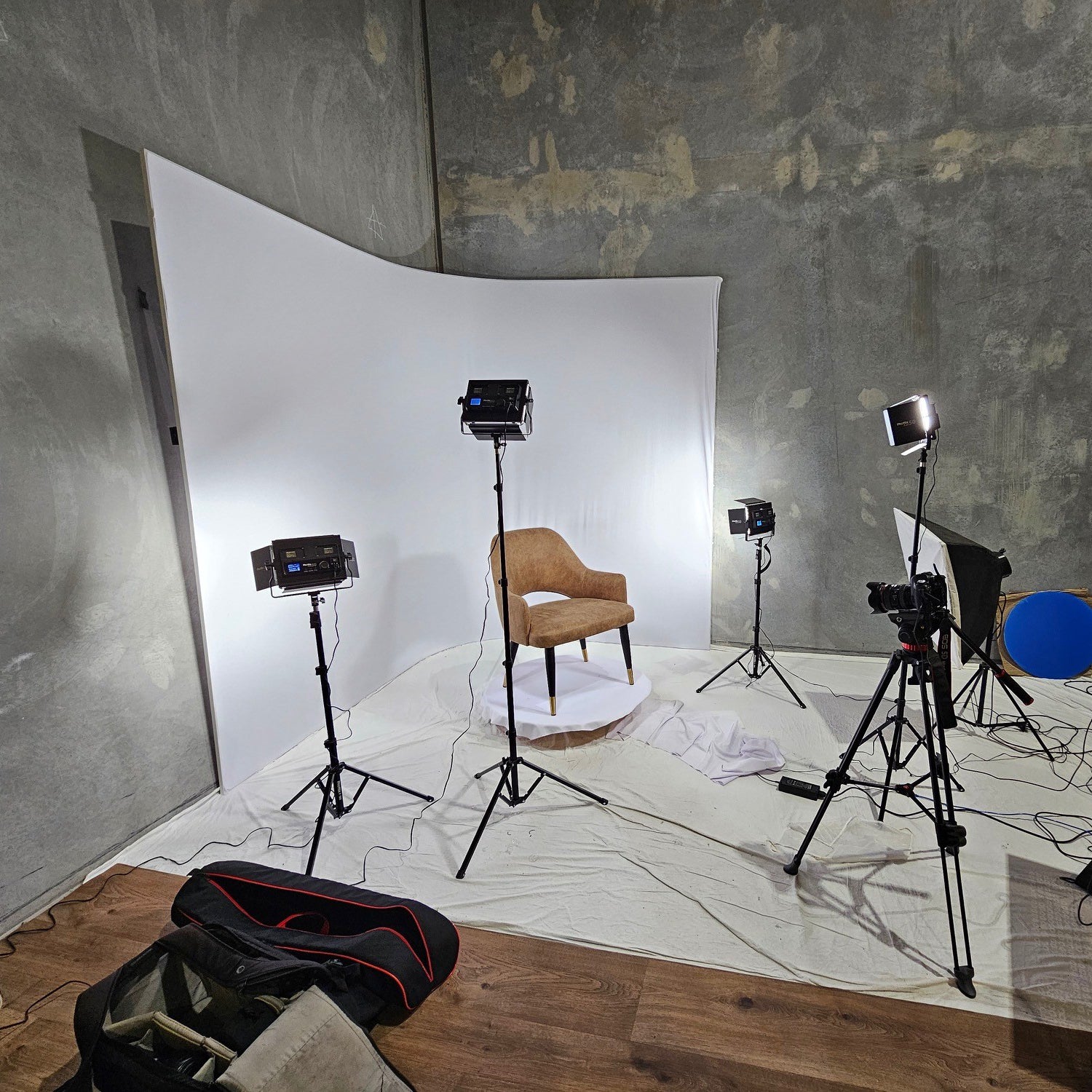White Fabric Skin for EasiFrame Curve Portable Studio Cyclorama System - Replacement Cover for Photography Backdrop | Perfect for Product Shoots, YouTube Videos & Professional Studio Setups