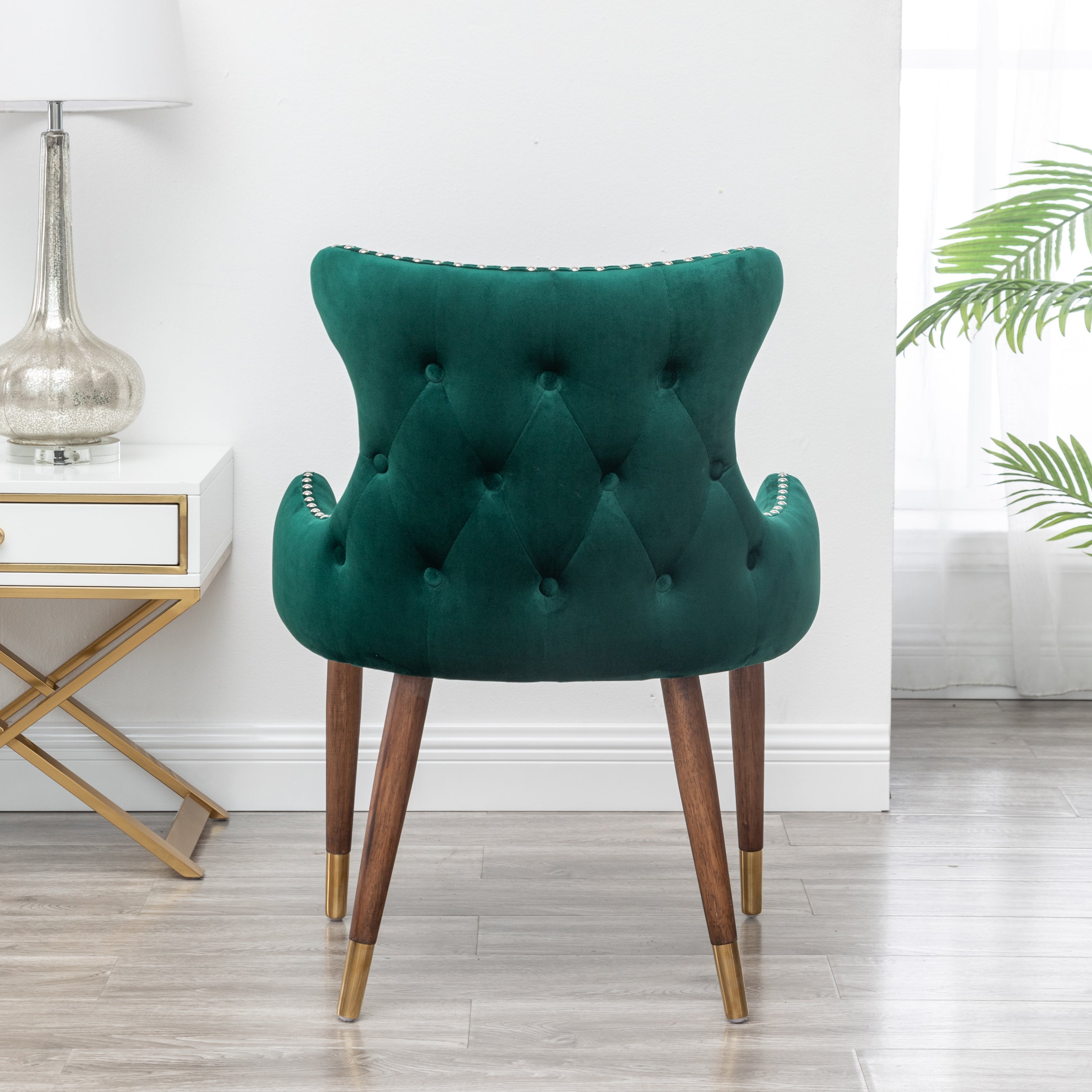 Roundhill Furniture Lindale Contemporary Velvet Upholstered Nailhead Trim Accent Chair - Green Velvet Lounge Chair for Living Room, Bedroom & Office Decor