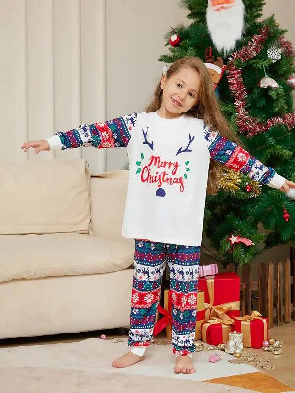 Christmas Matching Family Pajamas Sets - Cozy Holiday Pajamas for Family Photos, Christmas Morning & Festive Gatherings