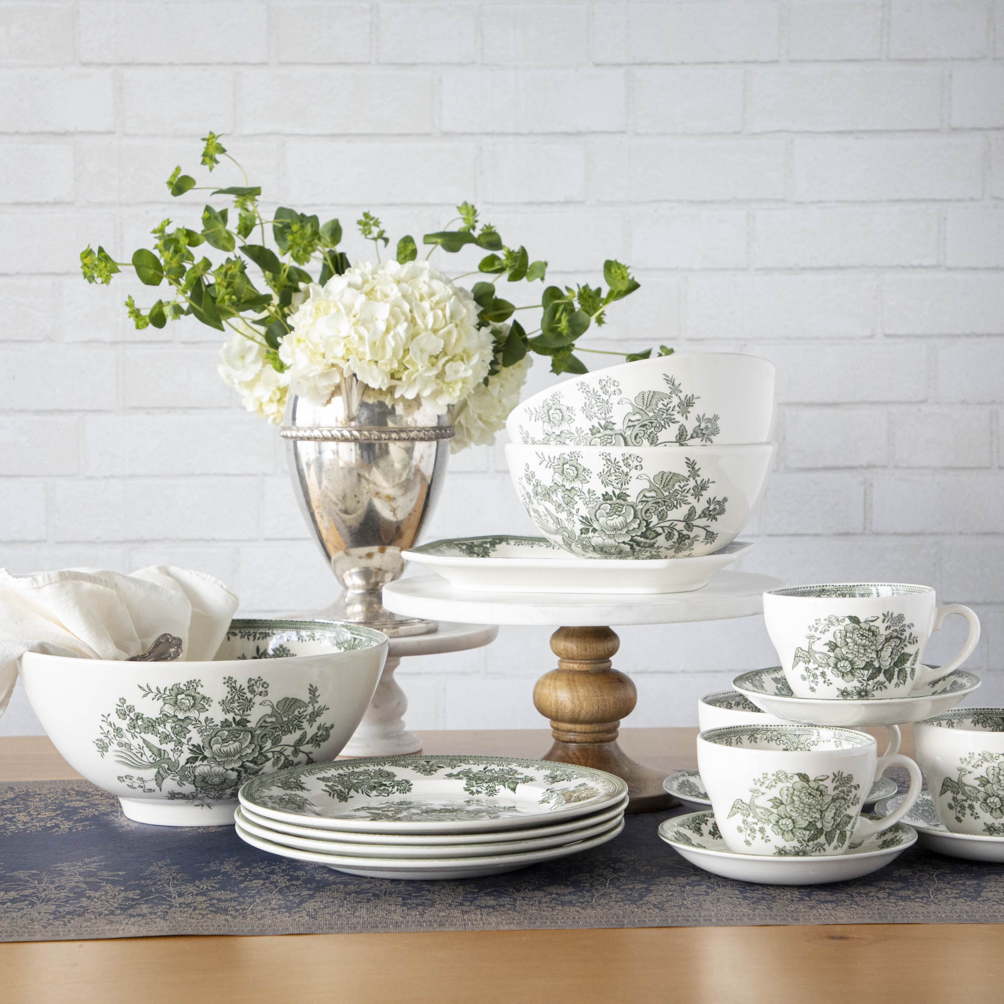 Burleigh Dark Green Asiatic Pheasants Dinnerware Set - Elegant Fine China Plates, Bowls & Cups - Perfect for Formal Dining, Tea Parties & Home Decor