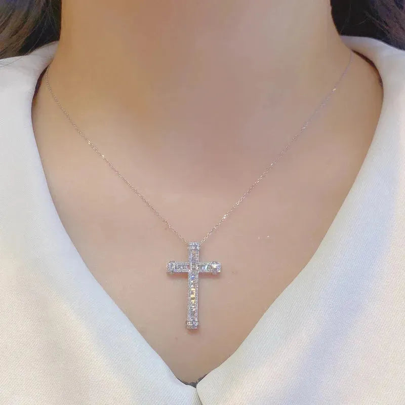 18K White Gold Cross Pendant Necklace with 0.70ct Natural Diamonds - Elegant Women's Jewelry Gift for Christmas, Anniversary & Special Occasions