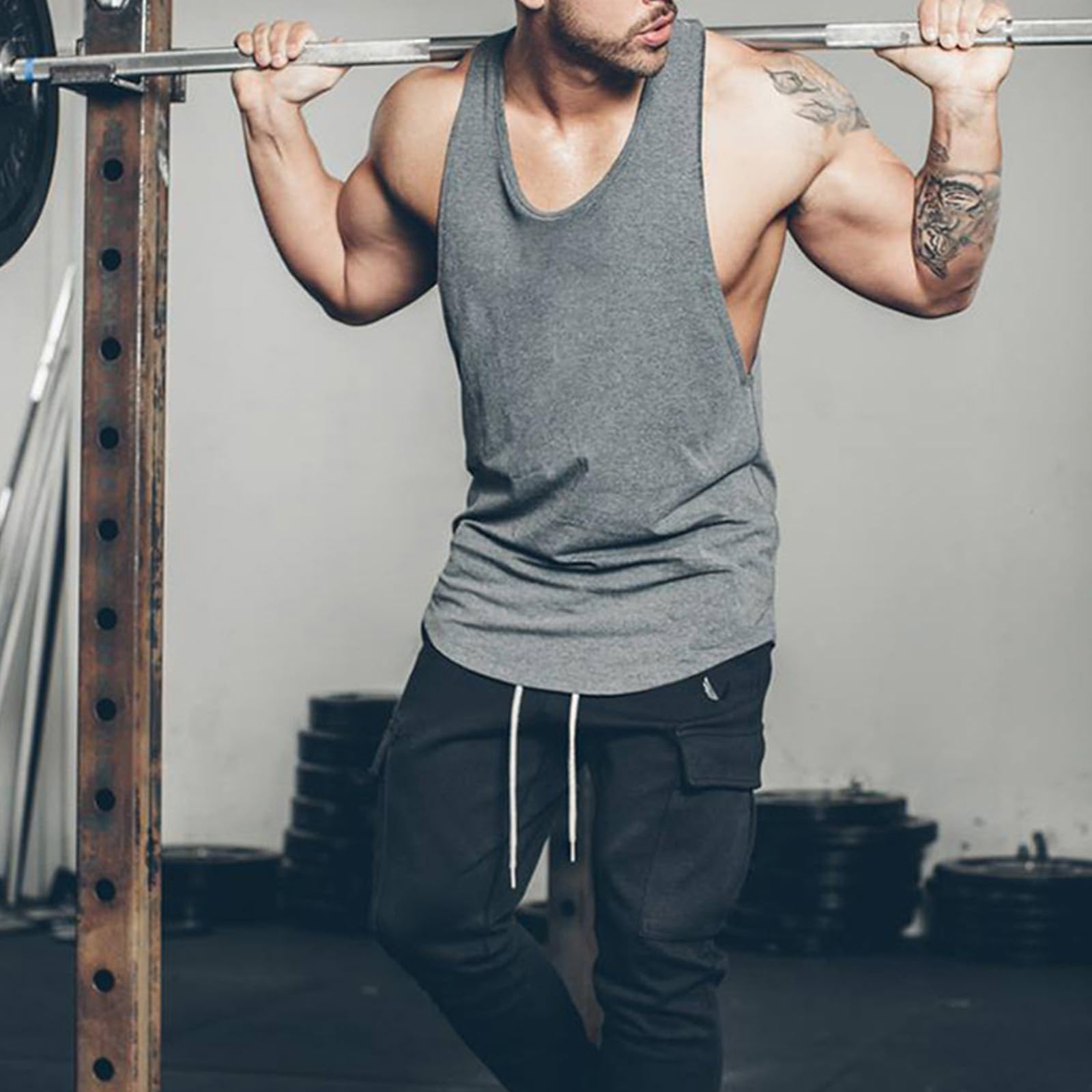 ZUEVI Men's Muscle Tank Tops - Sleeveless Workout Shirts for Bodybuilding & Gym Training - Breathable Stringer T-Shirts for Summer Fitness, Running & Outdoor Activities