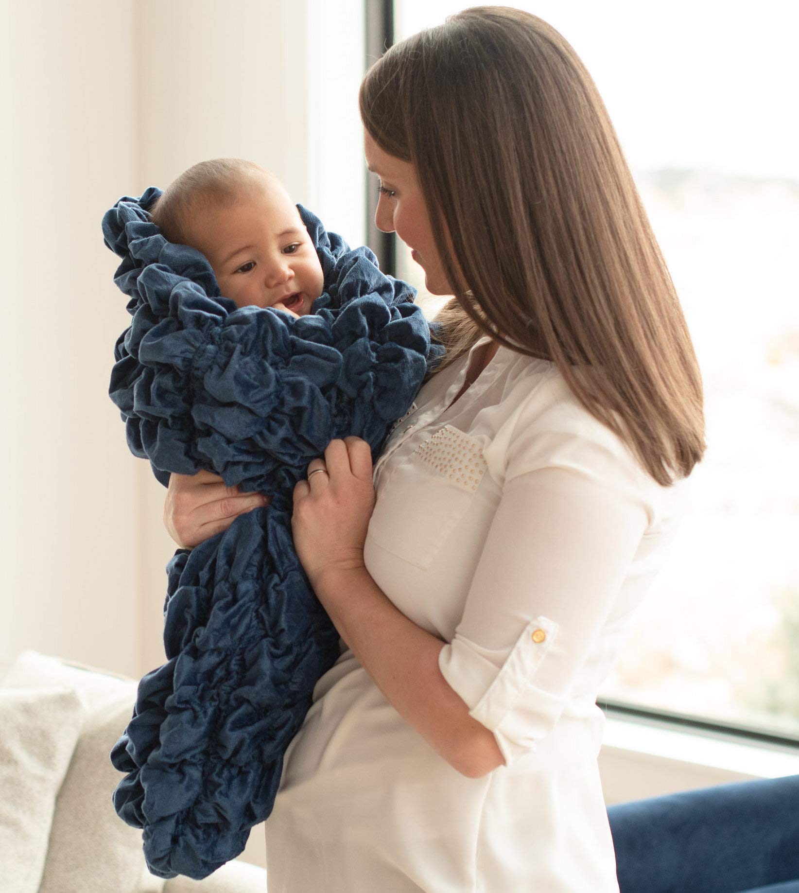 Albrea Premium Baby Cocoon Carrier - Soft & Warm Infant Wrap for Outdoor Adventures, Sports Events & Daily Use - Cozy Newborn Swaddle Blanket for Hiking, Camping & Winter Walks