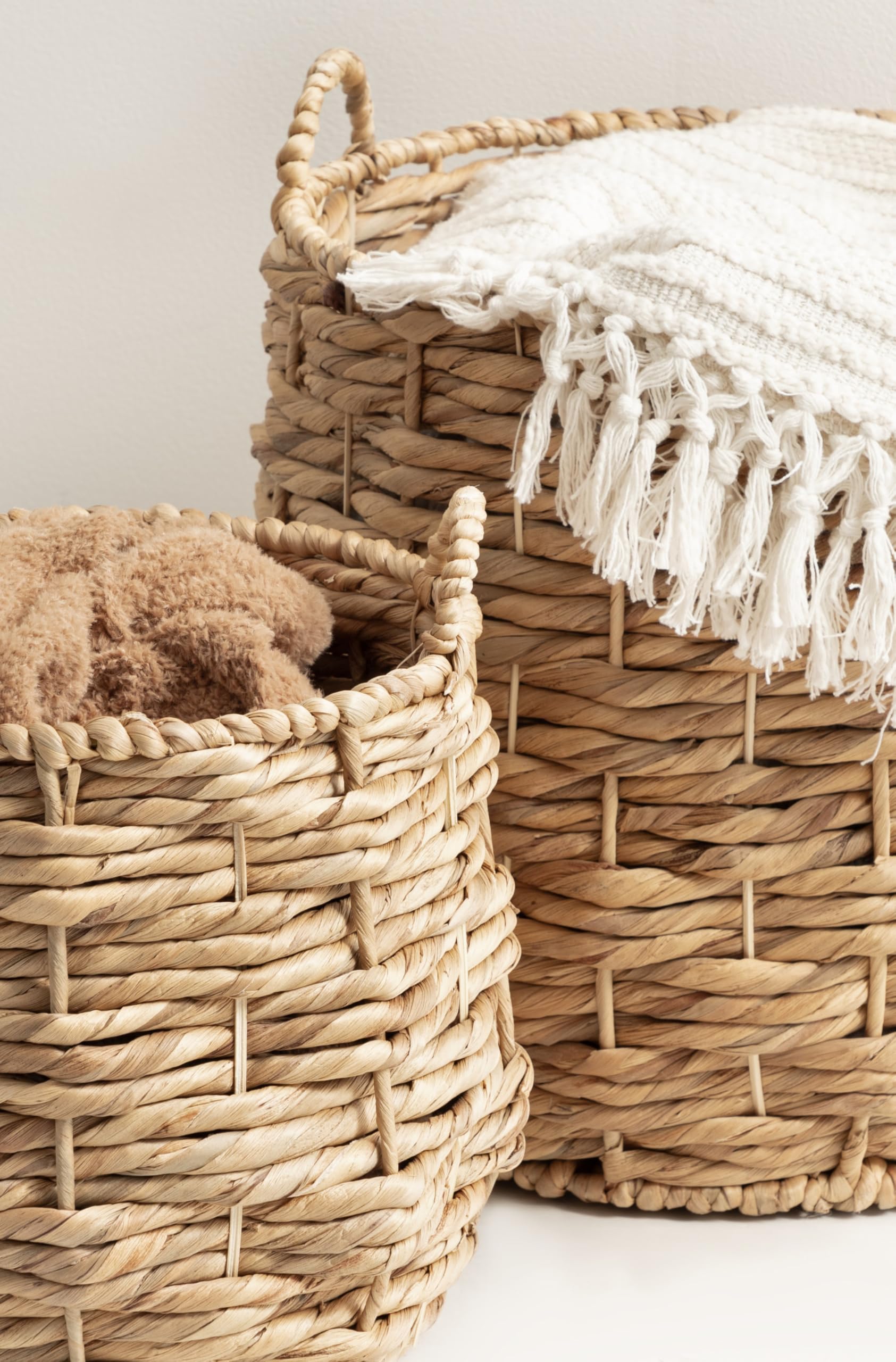 Kate & Laurel Livia Modern 2-Piece Woven Basket Set - 16