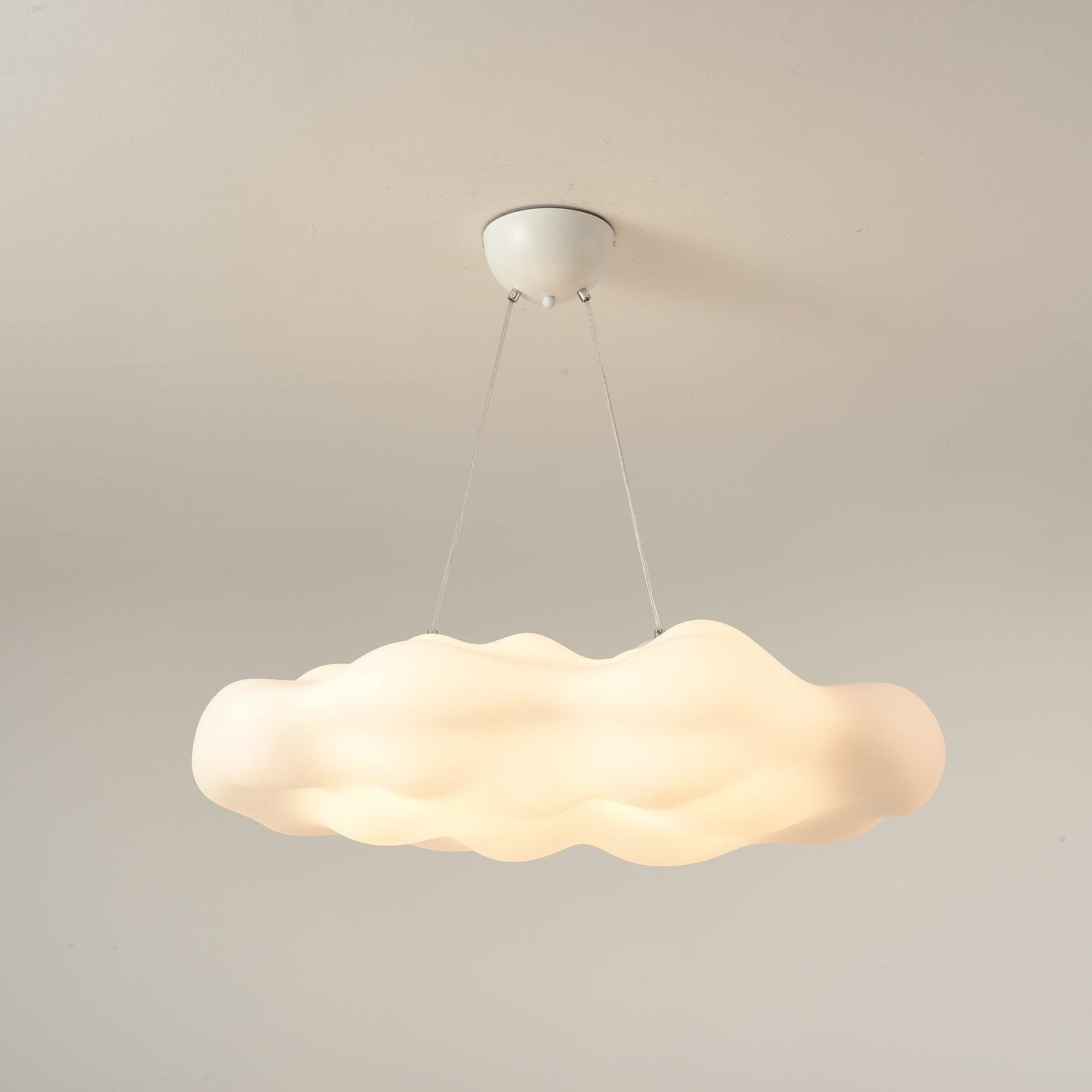 Cloudys Modern Pendant Light - Elegant Hanging Ceiling Fixture for Dining Room, Kitchen Island & Bedroom Decor