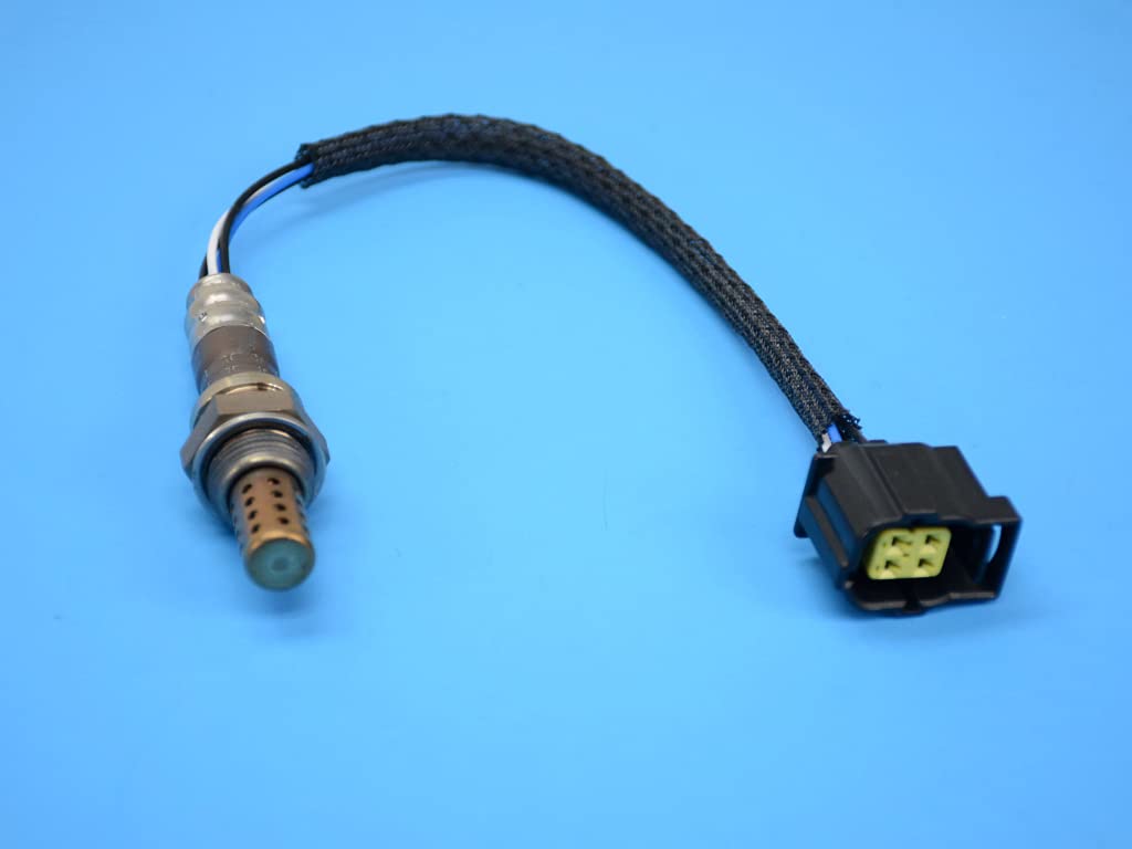 Genuine Chrysler 56029333AA Oxygen Sensor - Direct Fit Replacement for Dodge Ram 1500 2500 3500 - Improves Fuel Efficiency & Engine Performance (For Off-Road, Towing & Daily Driving)