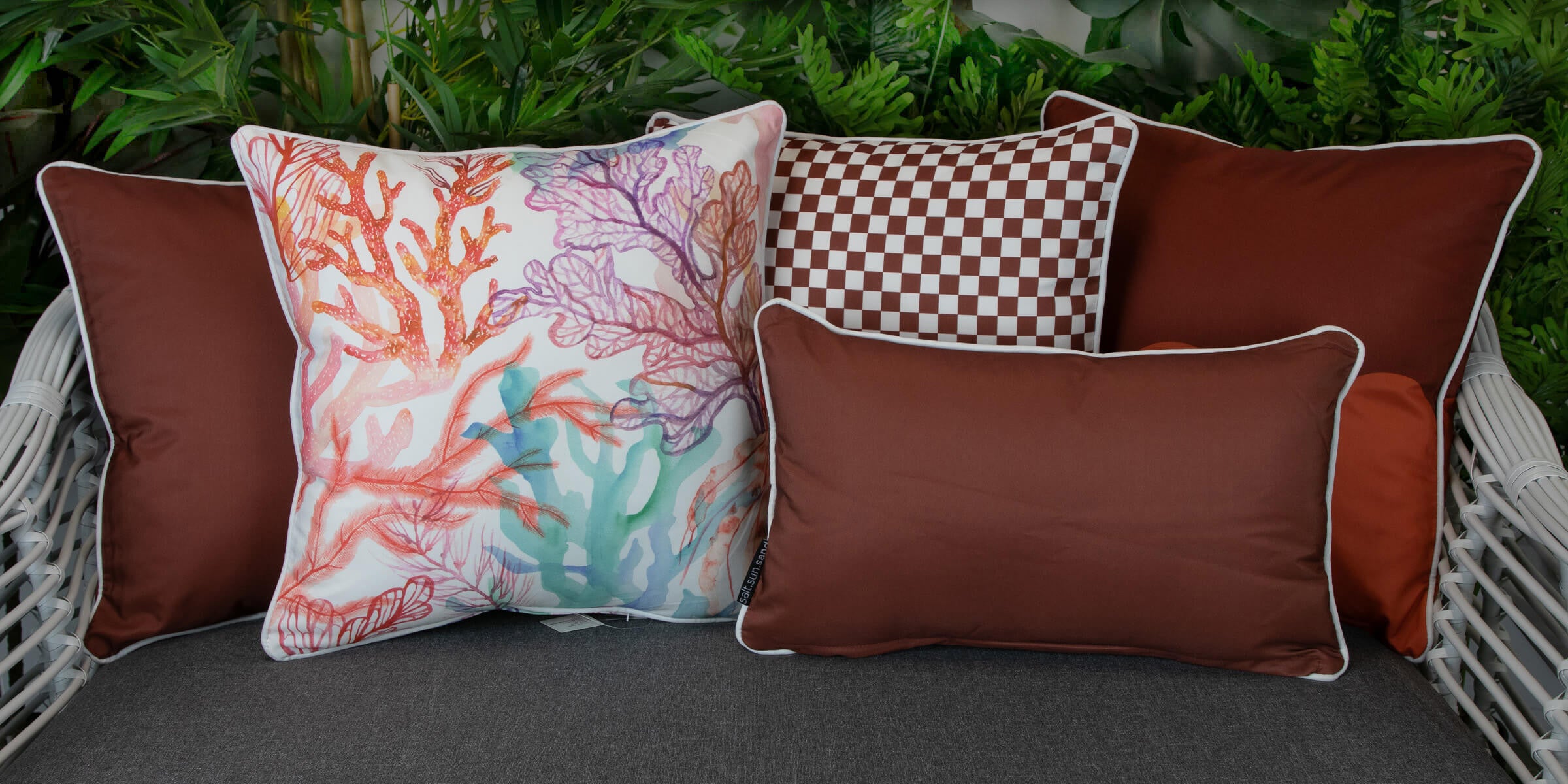 Stylish Bondi Outdoor Cushions - Premium Waterproof Patio & Garden Seating - Perfect for Poolside, Deck, and Outdoor Lounge Areas