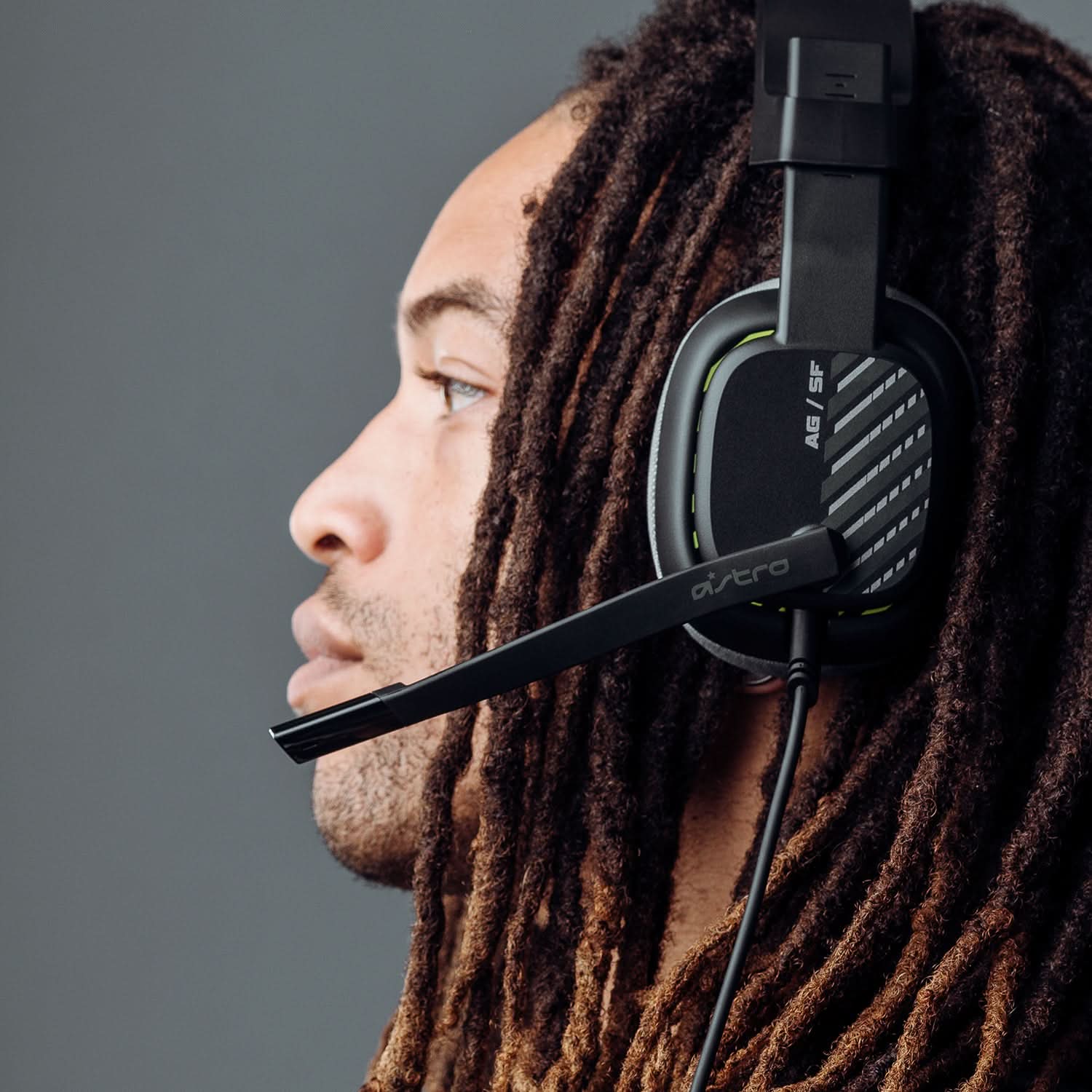 ASTRO Gaming A10 Wireless Gaming Headset with Mic - Over Ear Noise Cancelling Headphones for PC, PS4, PS5, Xbox (Black/Grey) - Perfect for Online Gaming, Streaming & Video Calls