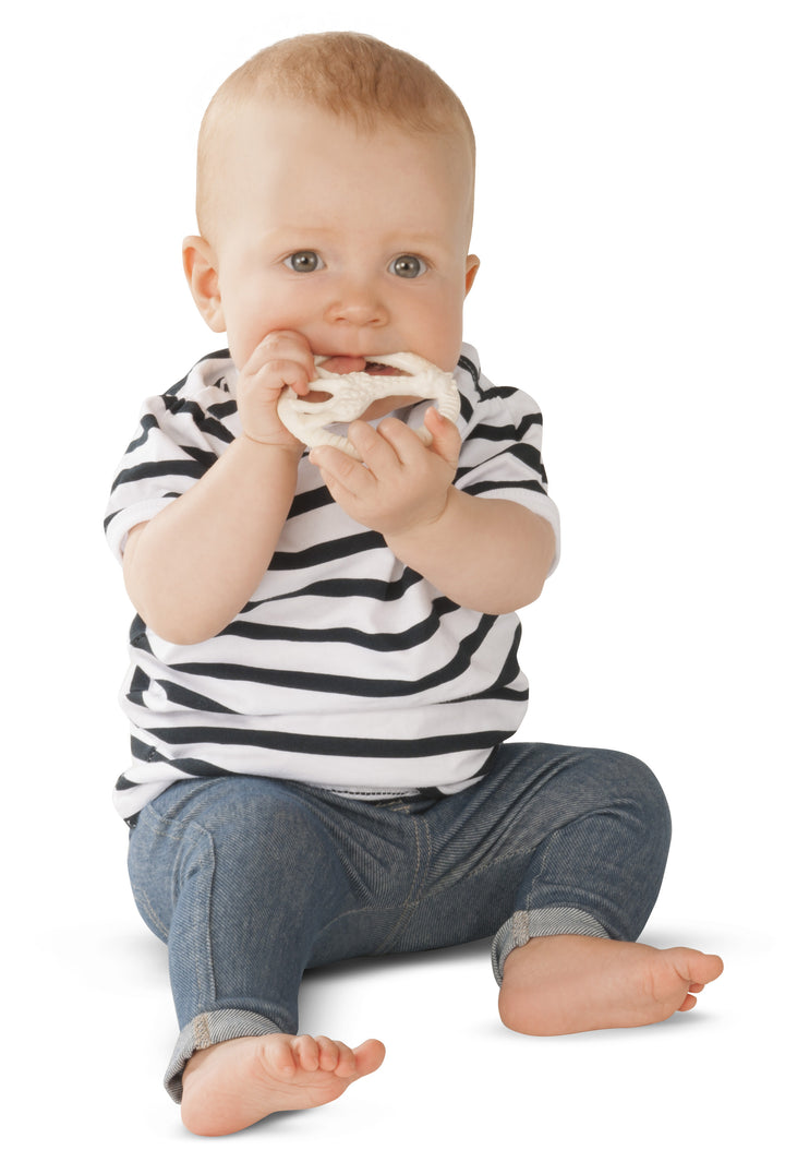 Sophie La Girafe So'Pure Circle Teether - Natural Rubber Baby Teething Toy for Soothing Sore Gums | Safe & BPA-Free Infant Teether for Newborns & Toddlers | Perfect for Home, Travel & Daycare Use