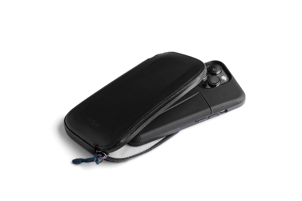 Bellroy Venture Phone Pocket - Slim & Secure Phone Holder for Everyday Carry | Perfect for Hiking, Travel & Outdoor Adventures