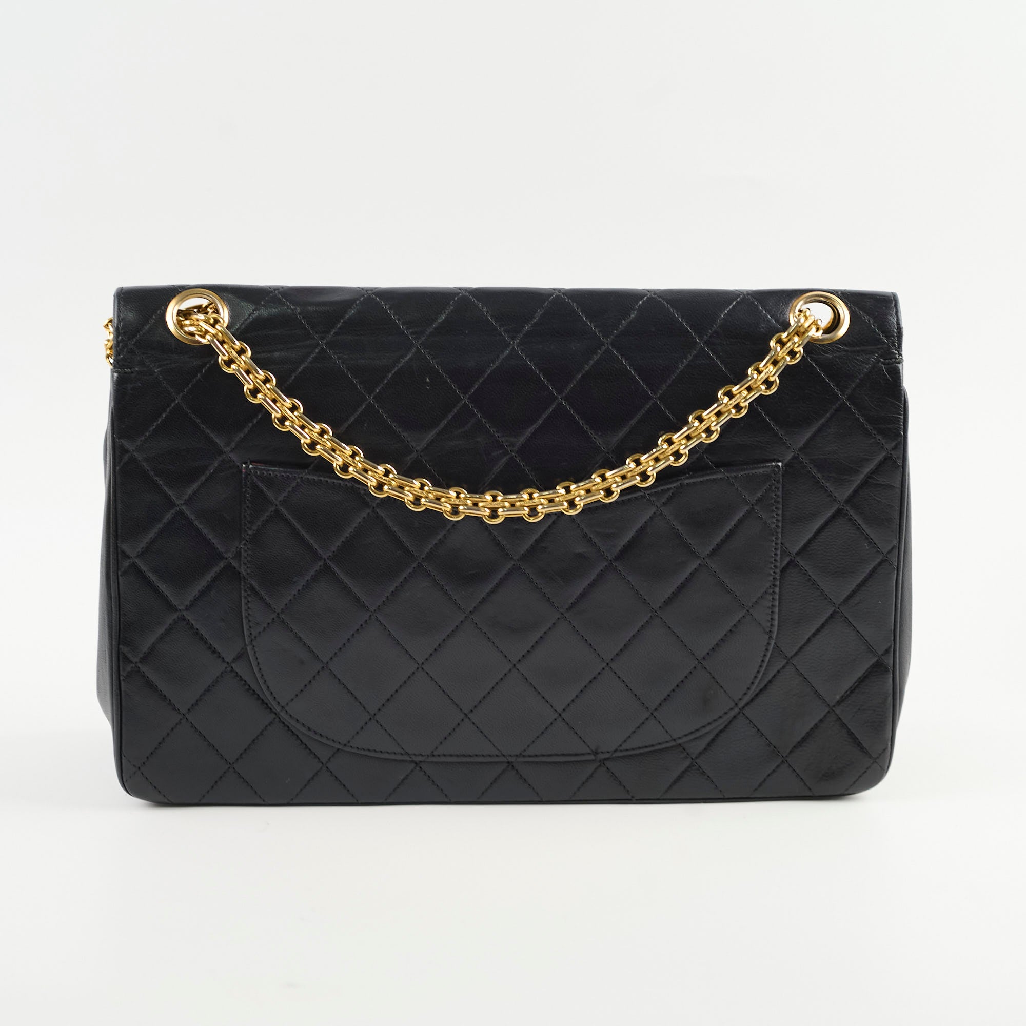 Authentic Chanel Medium Vintage Classic Double Flap Bag - Genuine Lambskin Leather in Timeless Black | Perfect for Luxury Fashion, Evening Events & Collector's Items