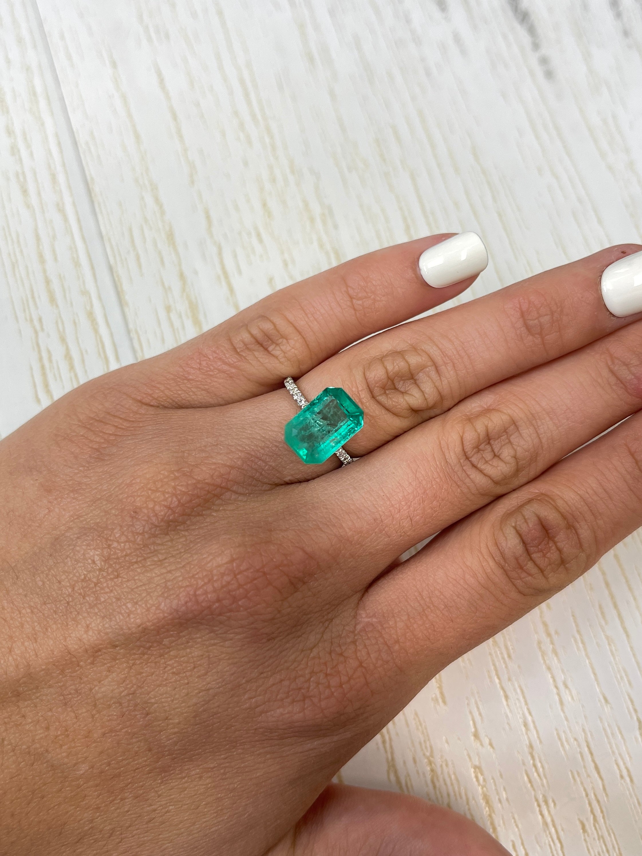 4.89 Carat 13x9mm Loose Natural Green Emerald Cut Gemstone for Jewelry Making - Engagement Rings, Earrings & Necklaces