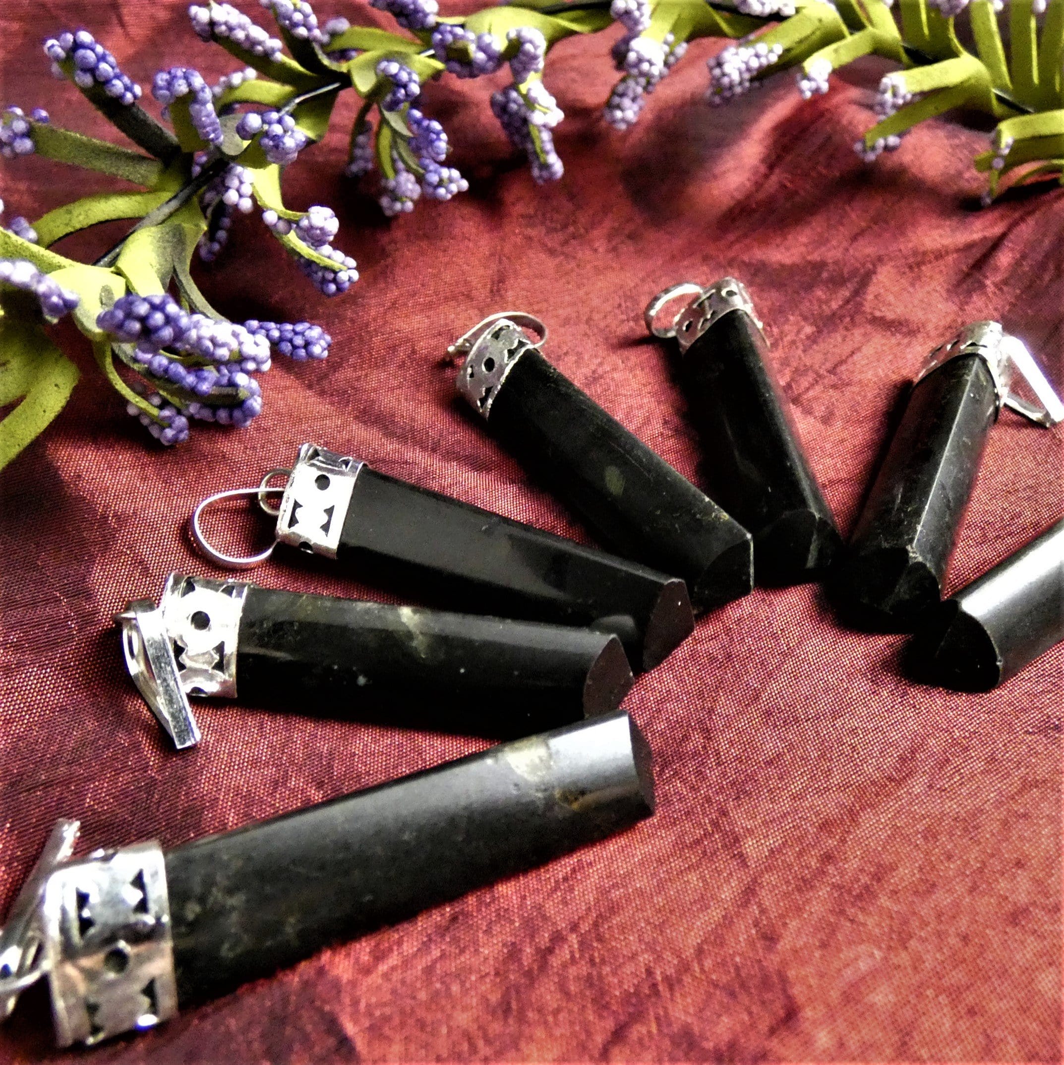 Black Tourmaline Pendant Necklace - Natural Healing Crystal Jewelry for Protection & Stress Relief - Perfect for Meditation, Energy Cleansing & Spiritual Gifts