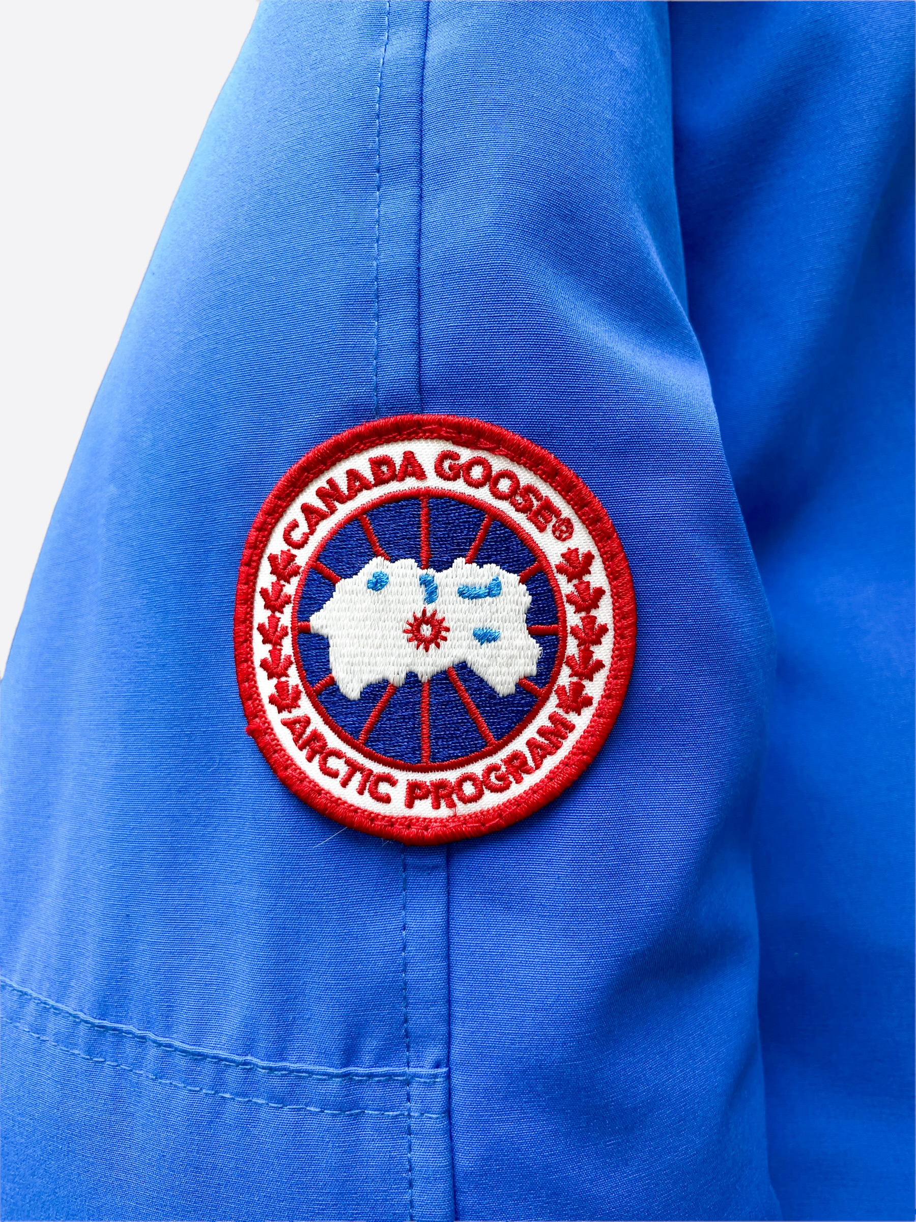 Canada Goose Royal PBI Blue Chilliwack Men's Bomber Jacket - Winter Parka for Cold Weather, Waterproof & Windproof - Perfect for Outdoor Activities, Skiing, and Urban Fashion