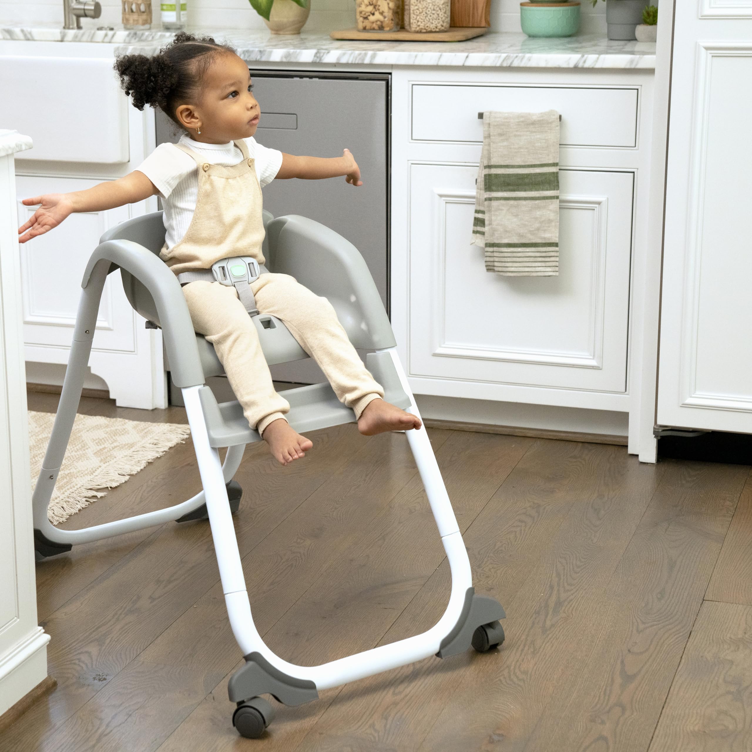 Ingenuity Full Course SmartClean 6-in-1 High Chair with EVA Foam Seat, 5-Point Safety Harness & 2 Dishwasher-Safe Trays - Slate Gray - Perfect for Babies & Toddlers at Mealtime
