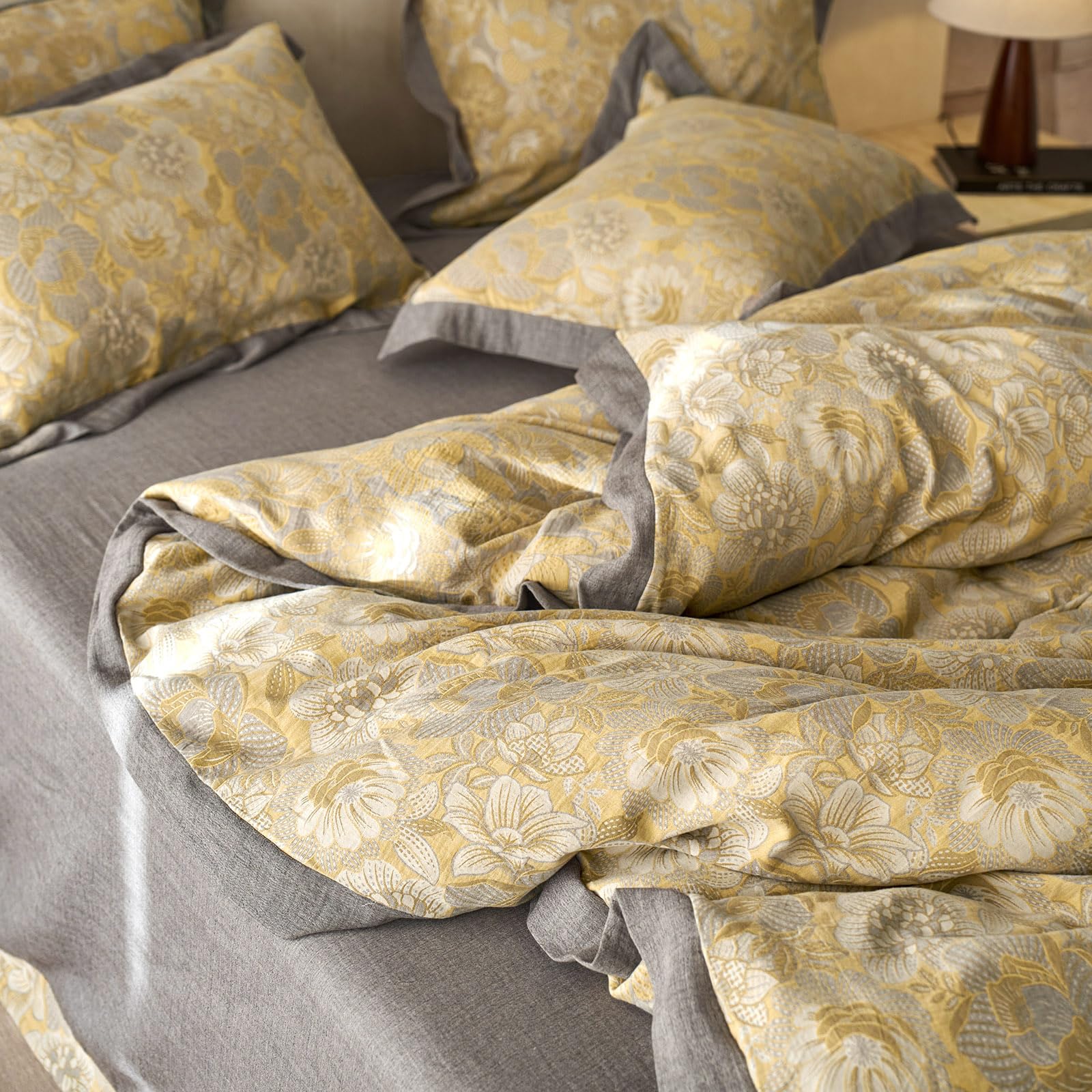 MKXI Golden Floral Twin Duvet Cover Set - 100% Breathable Muslin Gauze, Farmhouse Style Yellow Flower Jacquard Bedding - Soft All-Season Comforter Cover for Cozy Natural Bedroom Decor | Perfect for Guest Rooms, Master Bedrooms & Vacation Homes