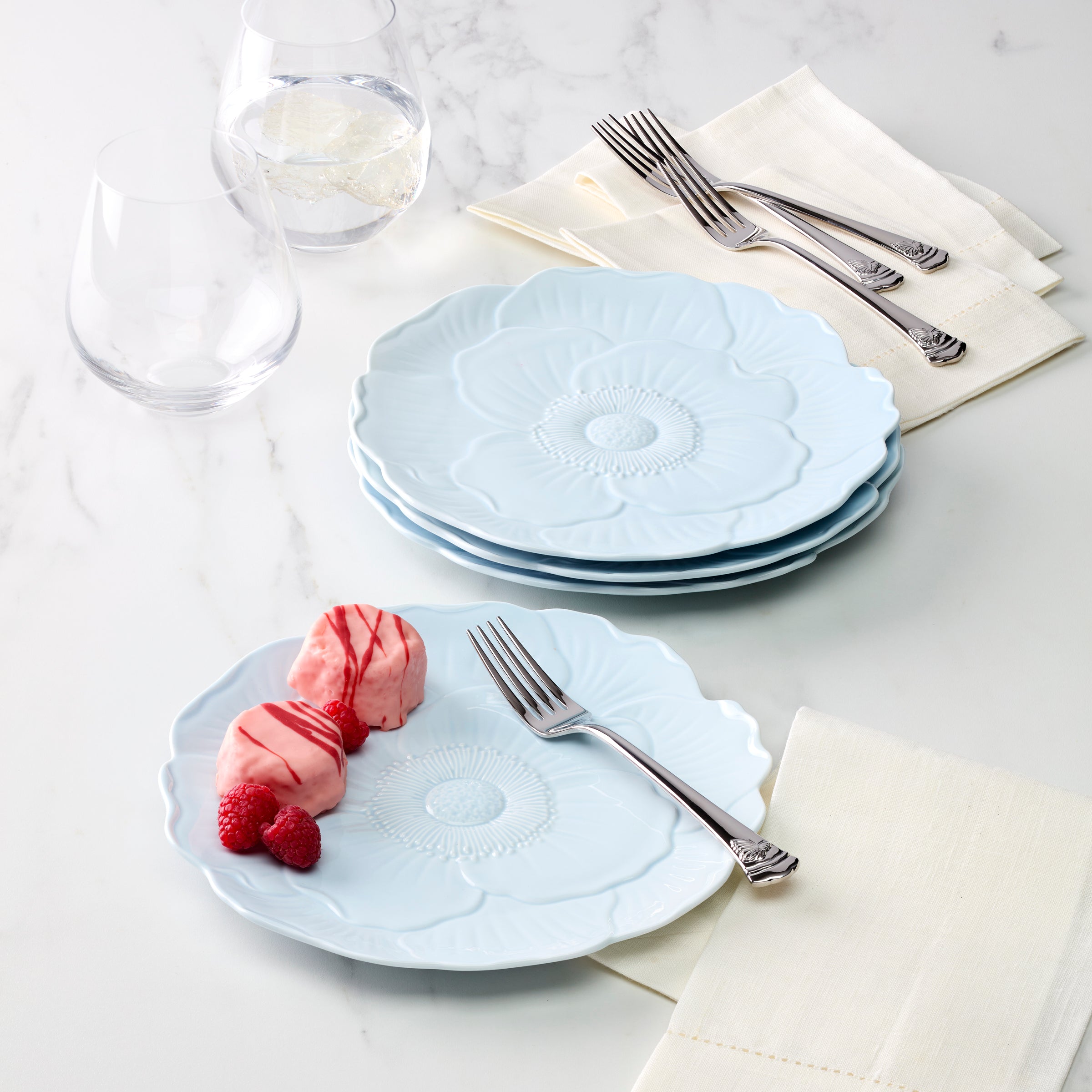 Butterfly Meadow Floral Blue Accent Plates - Set of 4 Decorative Dinner Plates for Spring Table Setting, Wedding, Party & Home Decor