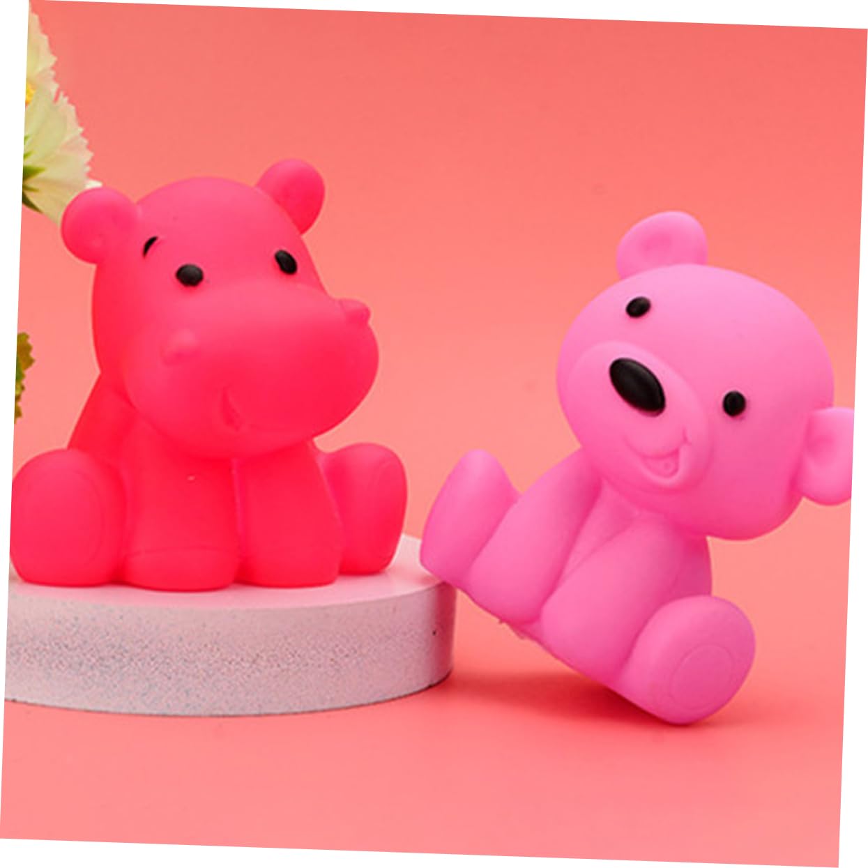 HEMOTON 9-Piece Kids Pool Floating Toy Set - Bath Squirt Toys, Floating Frog & Squeaky Bear Vinyl Animals for Toddlers - Perfect for Bathtime, Swimming Pools & Outdoor Water Play