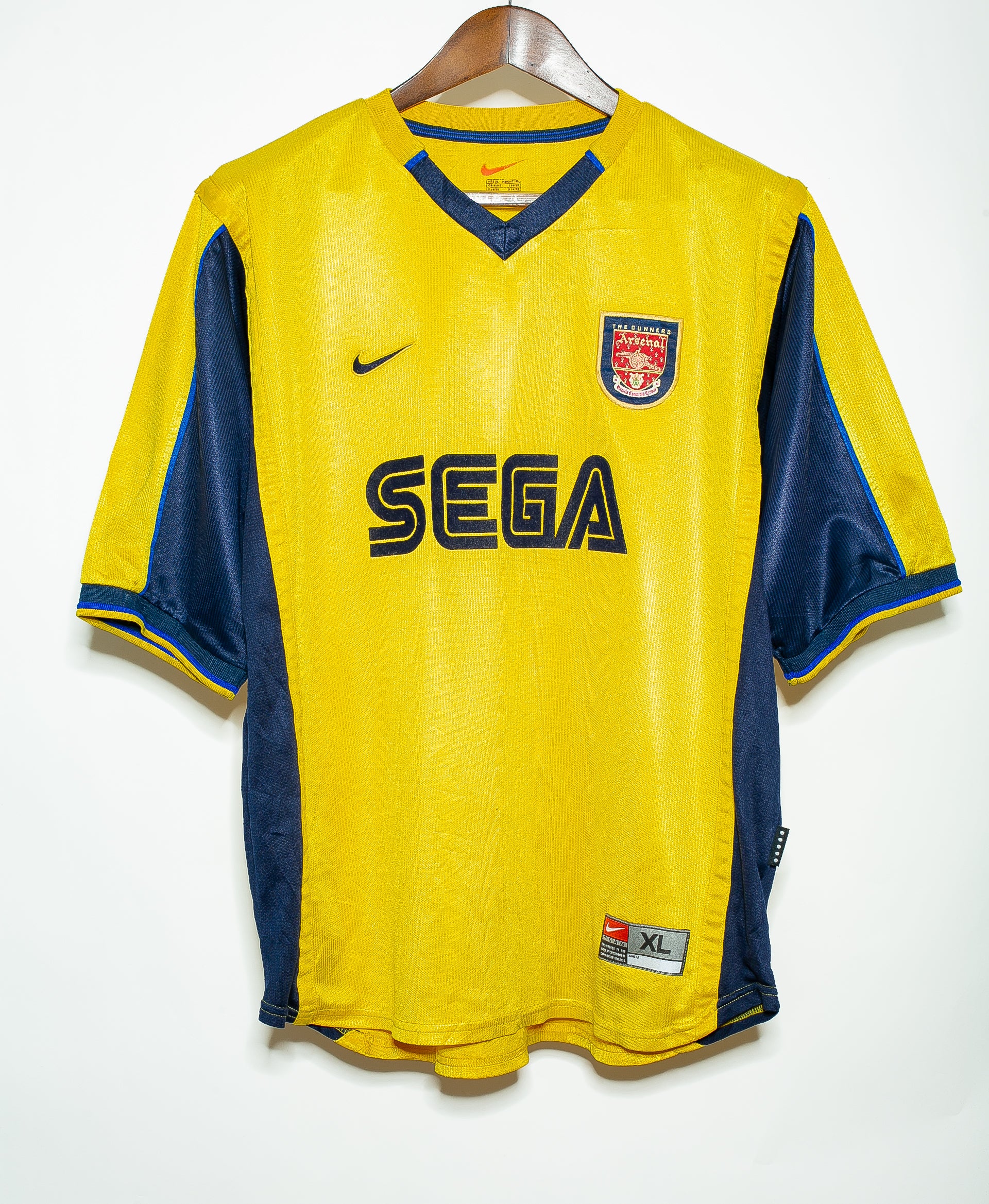 2000 Arsenal Away Jersey (XL) - Authentic Football Shirt for Fans & Collectors - Perfect for Matchdays, Gifts & Sports Events