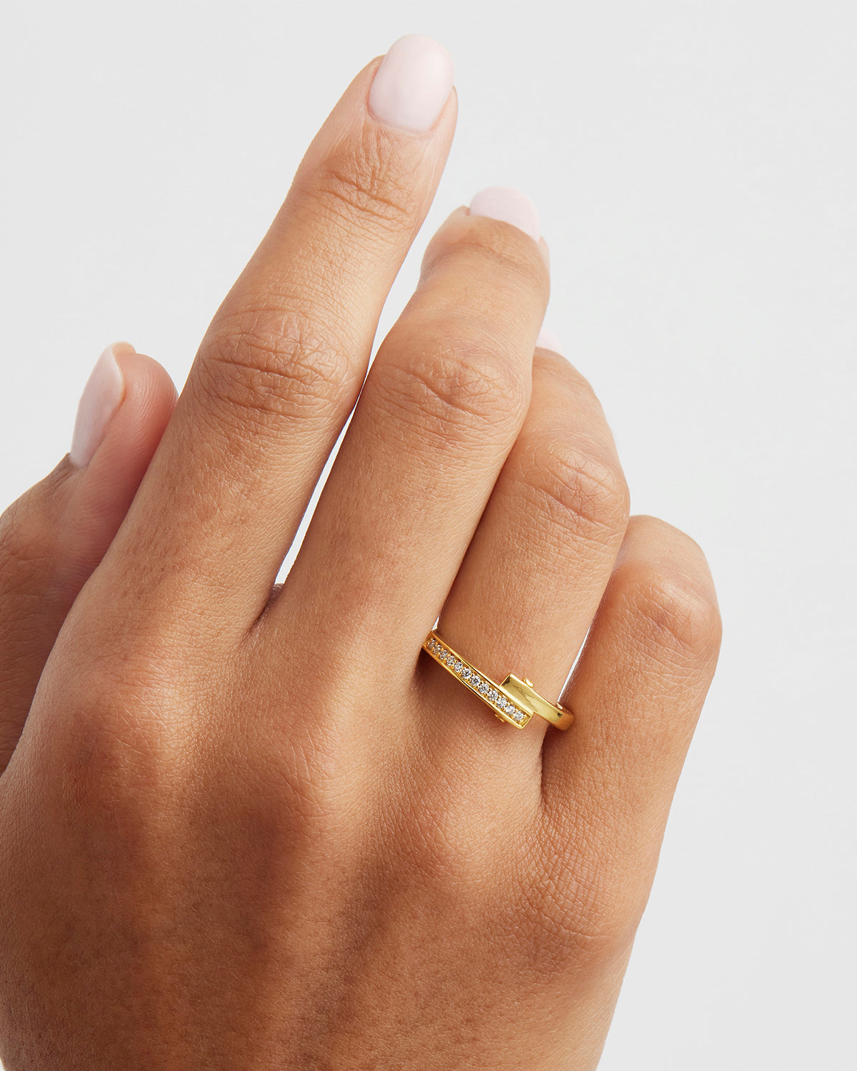 18K Gold Vermeil Connection Ring for Women - Dainty Stackable Ring, Minimalist Jewelry Gift for Her - Perfect for Everyday Wear, Anniversary & Special Occasions