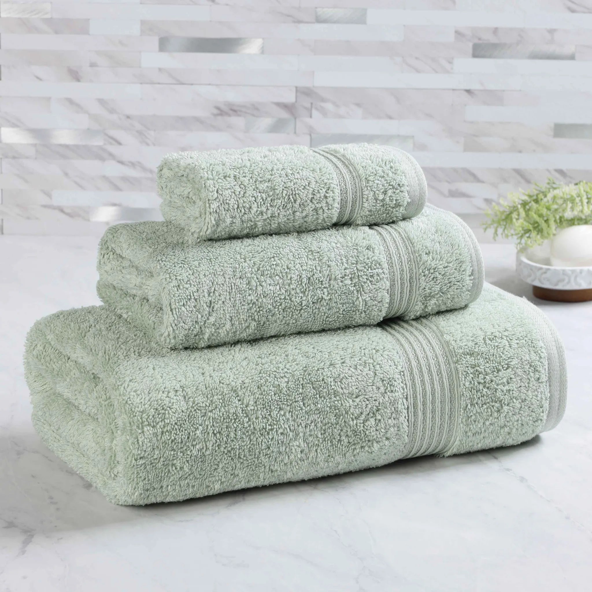 Premium Egyptian Cotton Plush 3-Piece Luxury Bath Towel Set - Ultra Absorbent & Soft for Spa, Bathroom & Hotel Use