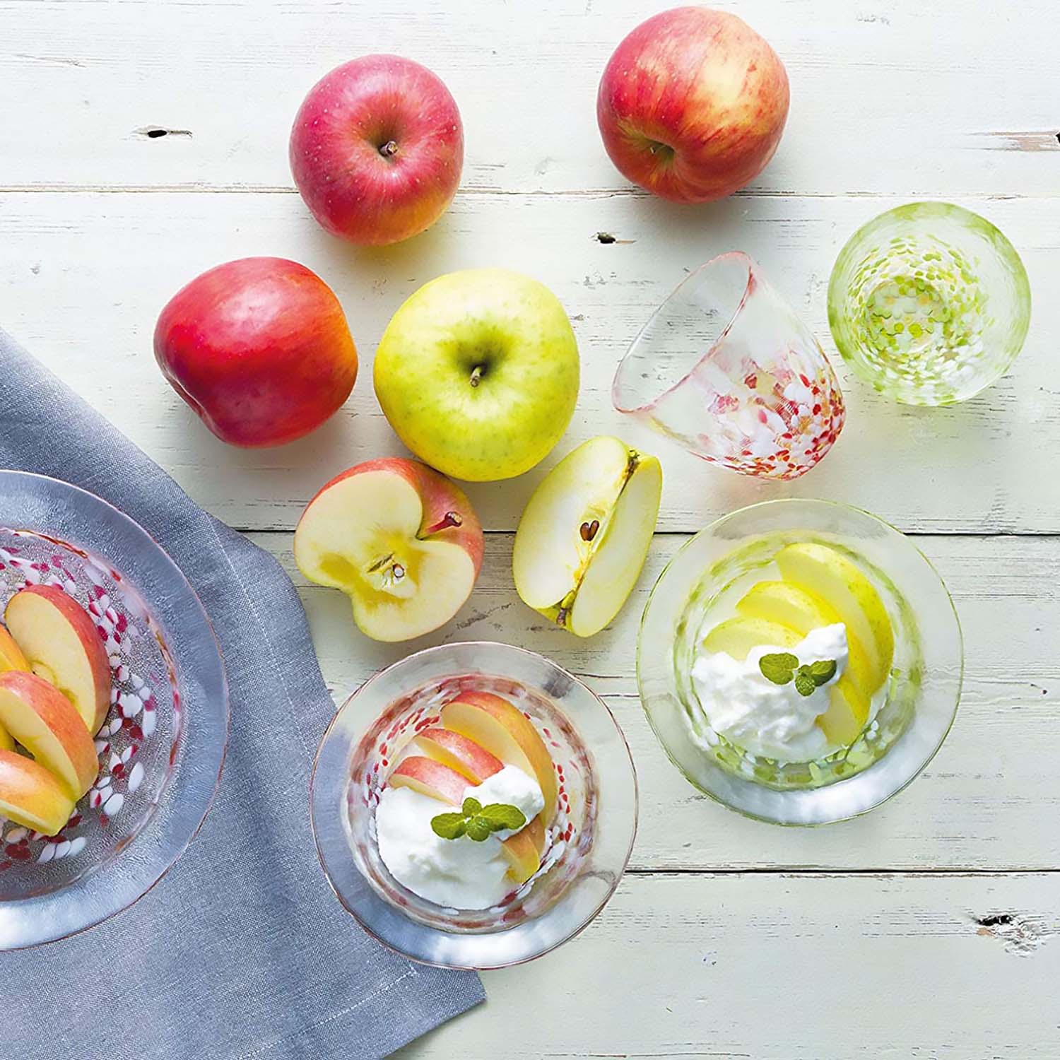 Aderia Tsugaru Vidro Soda Lime Glass Apple Glass - Handmade Japanese Glassware for Cocktails, Juice & Home Decor - Perfect for Barware, Gift Giving & Table Setting