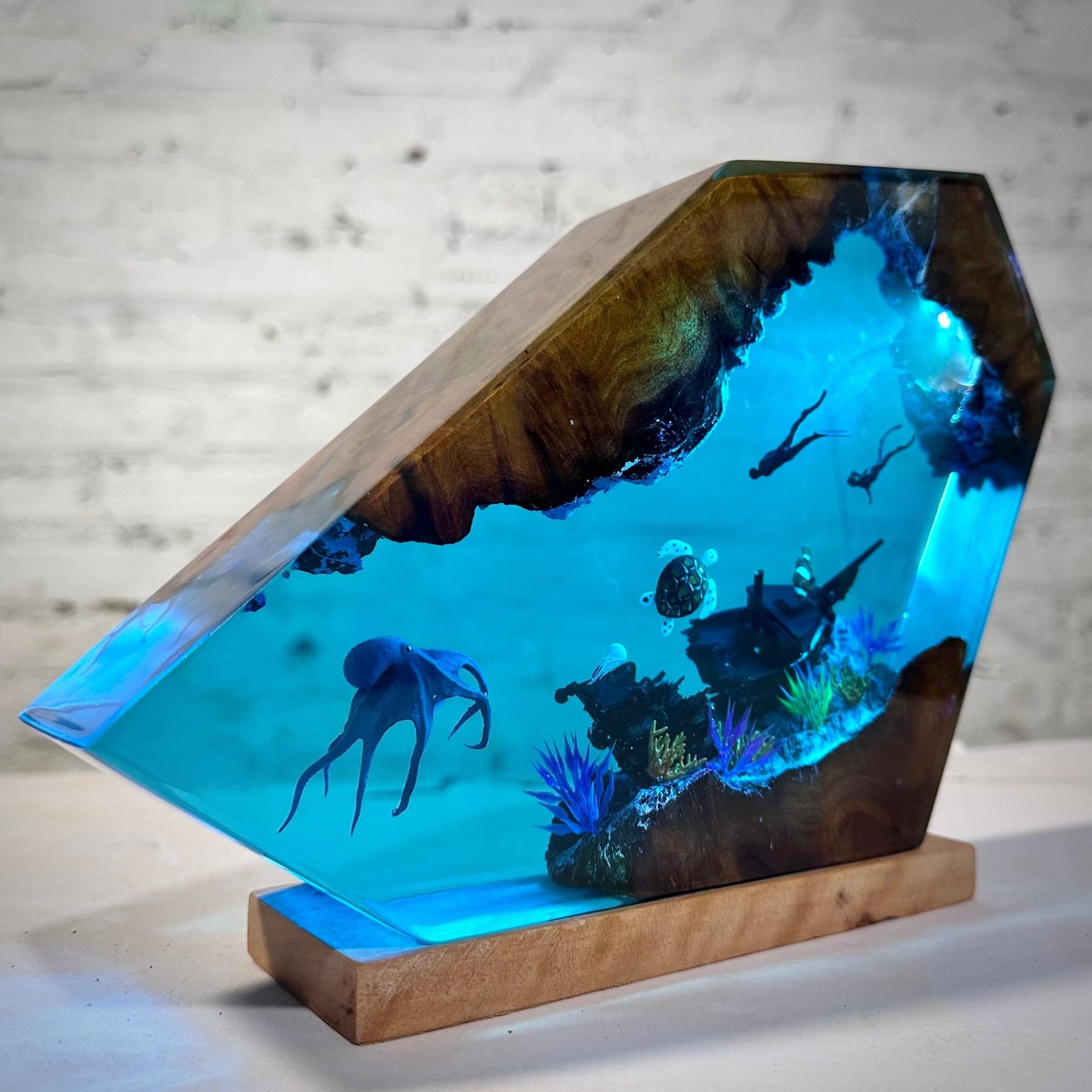 Handmade Octopus Resin Lamp - Ocean Themed USB Night Light for Bedside Table, Kids Room, Romantic Gifts for Friends & Lovers | Perfect for Home Decor, Birthday Presents & Relaxing Ambience (Style 5)
